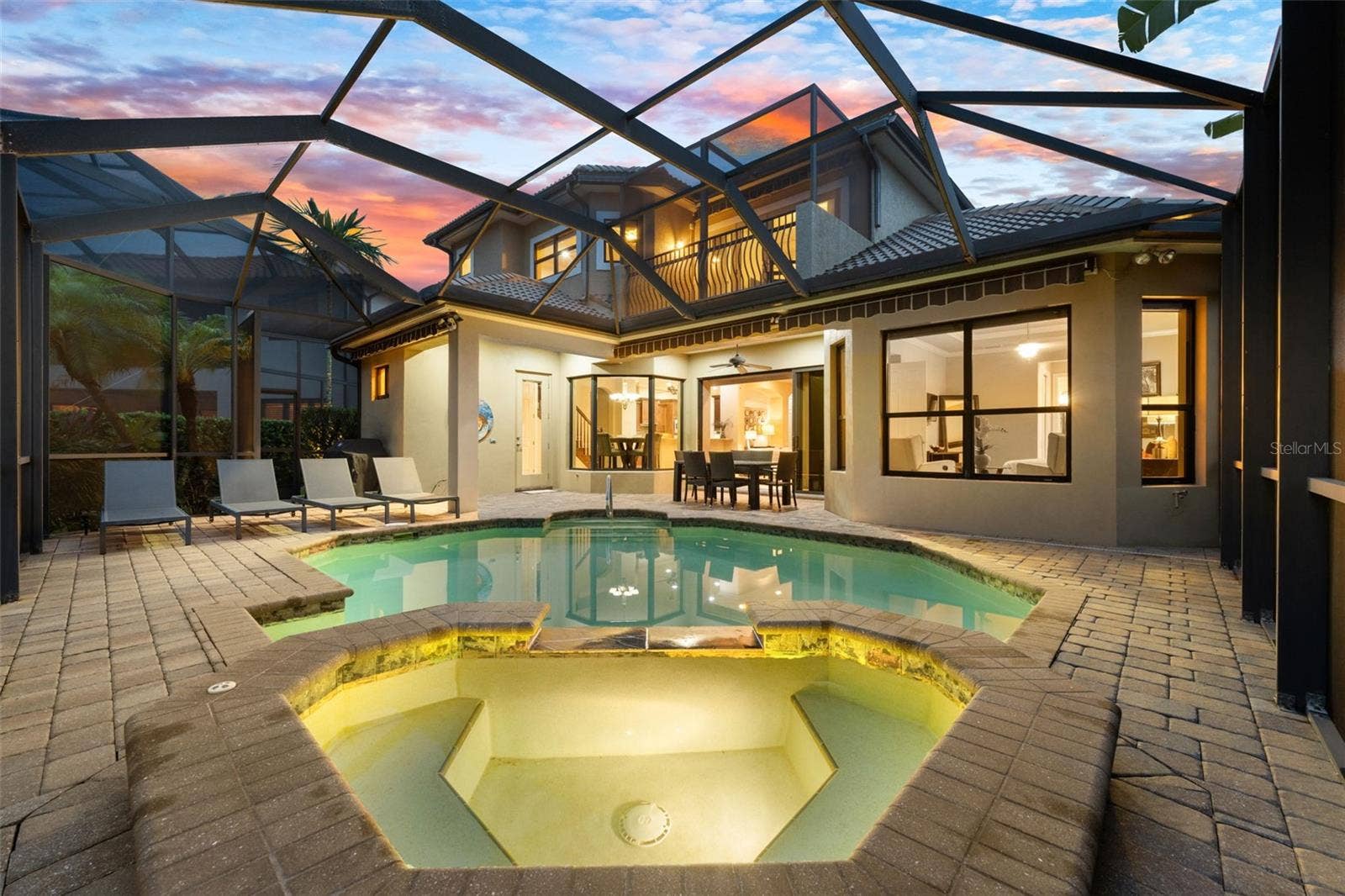 Evening dip in the spa?