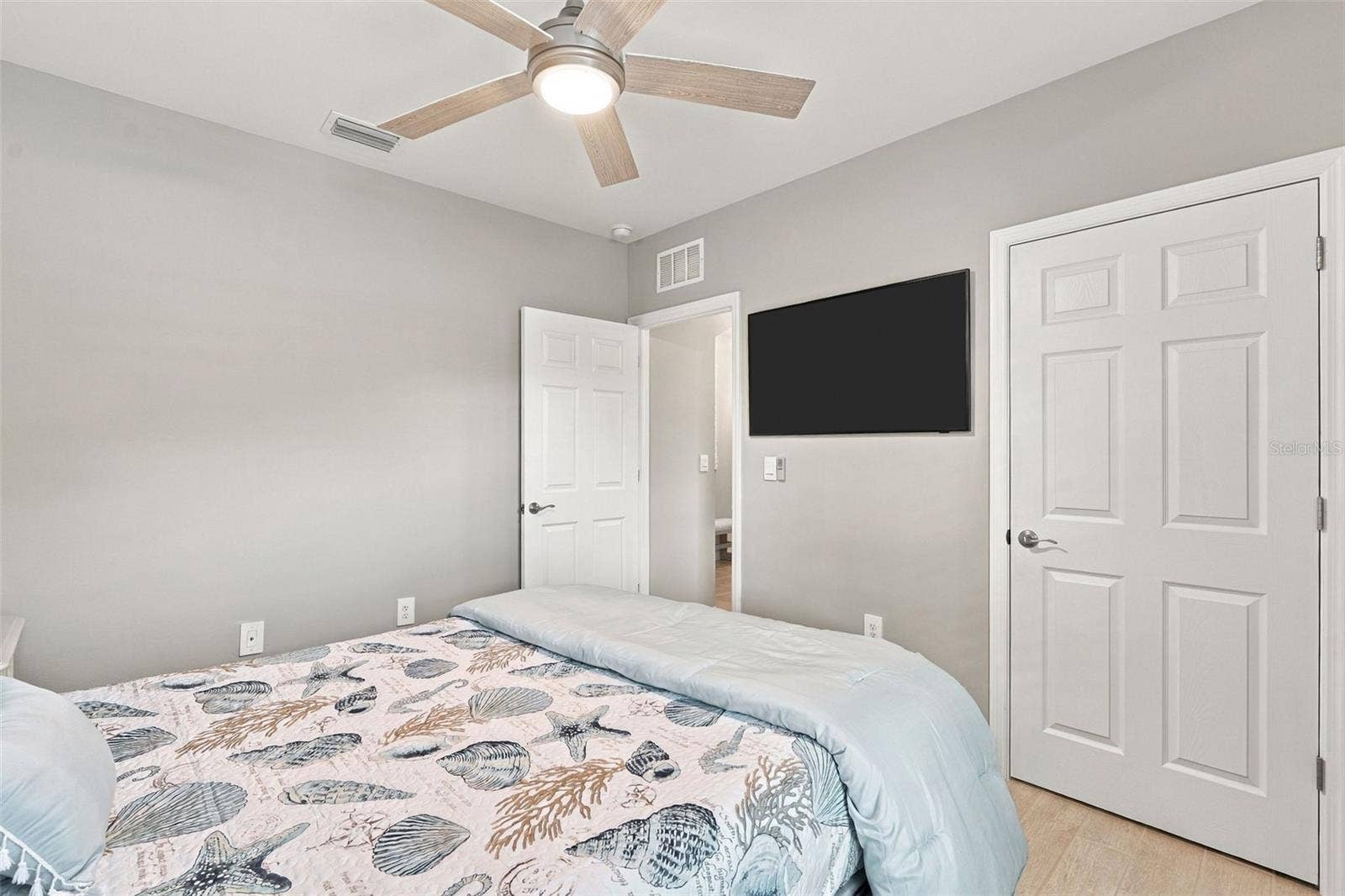4140 MANATEE LANE, Port Charlotte, FL 33980 4140 MANATEE LANE, Port Charlotte, FL 33980