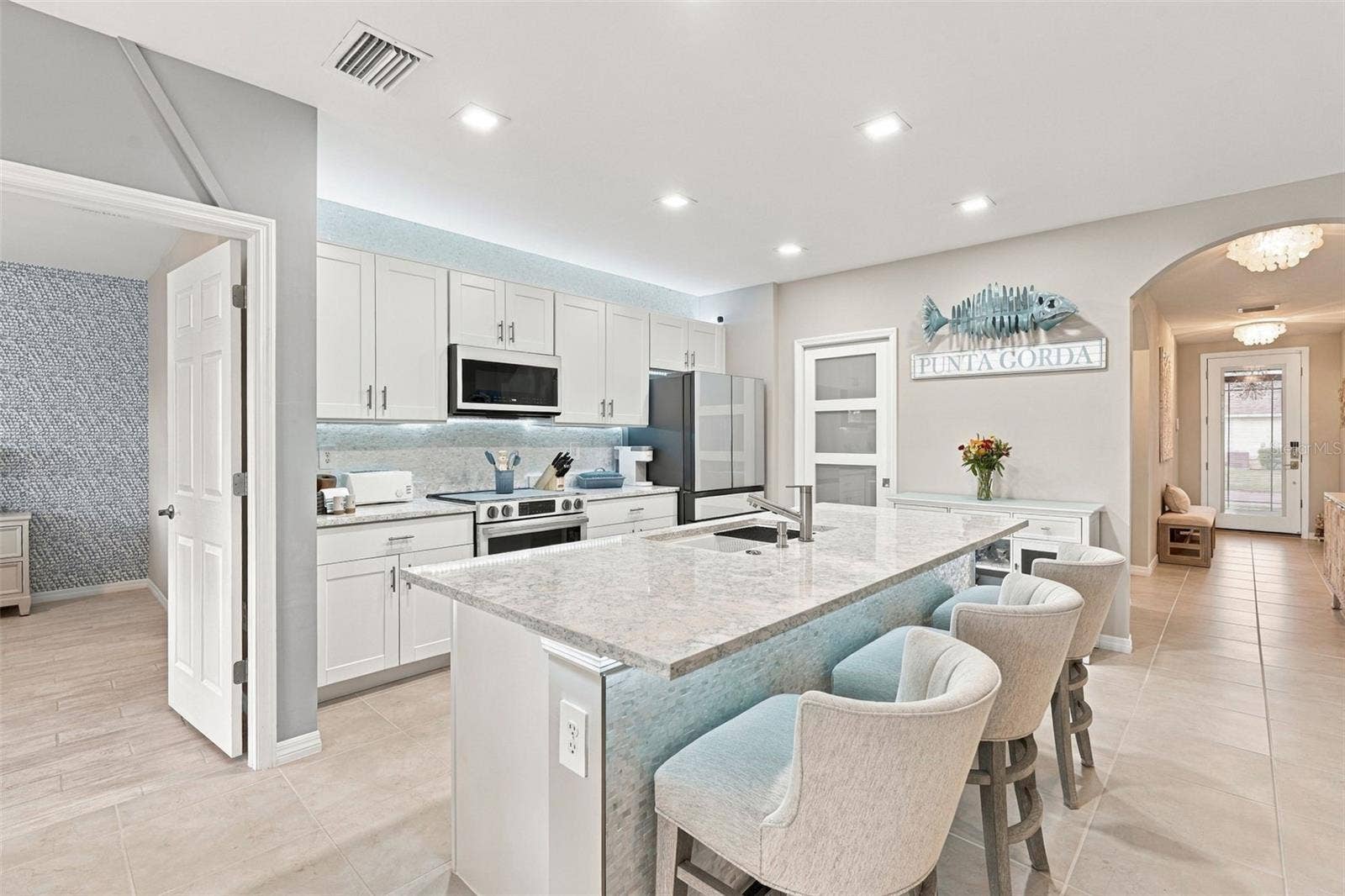 4140 MANATEE LANE, Port Charlotte, FL 33980 4140 MANATEE LANE, Port Charlotte, FL 33980
