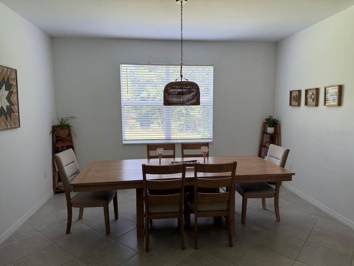 4513 NW 35TH AVENUE, Cape Coral, FL 33993 4513 NW 35TH AVENUE, Cape Coral, FL 33993