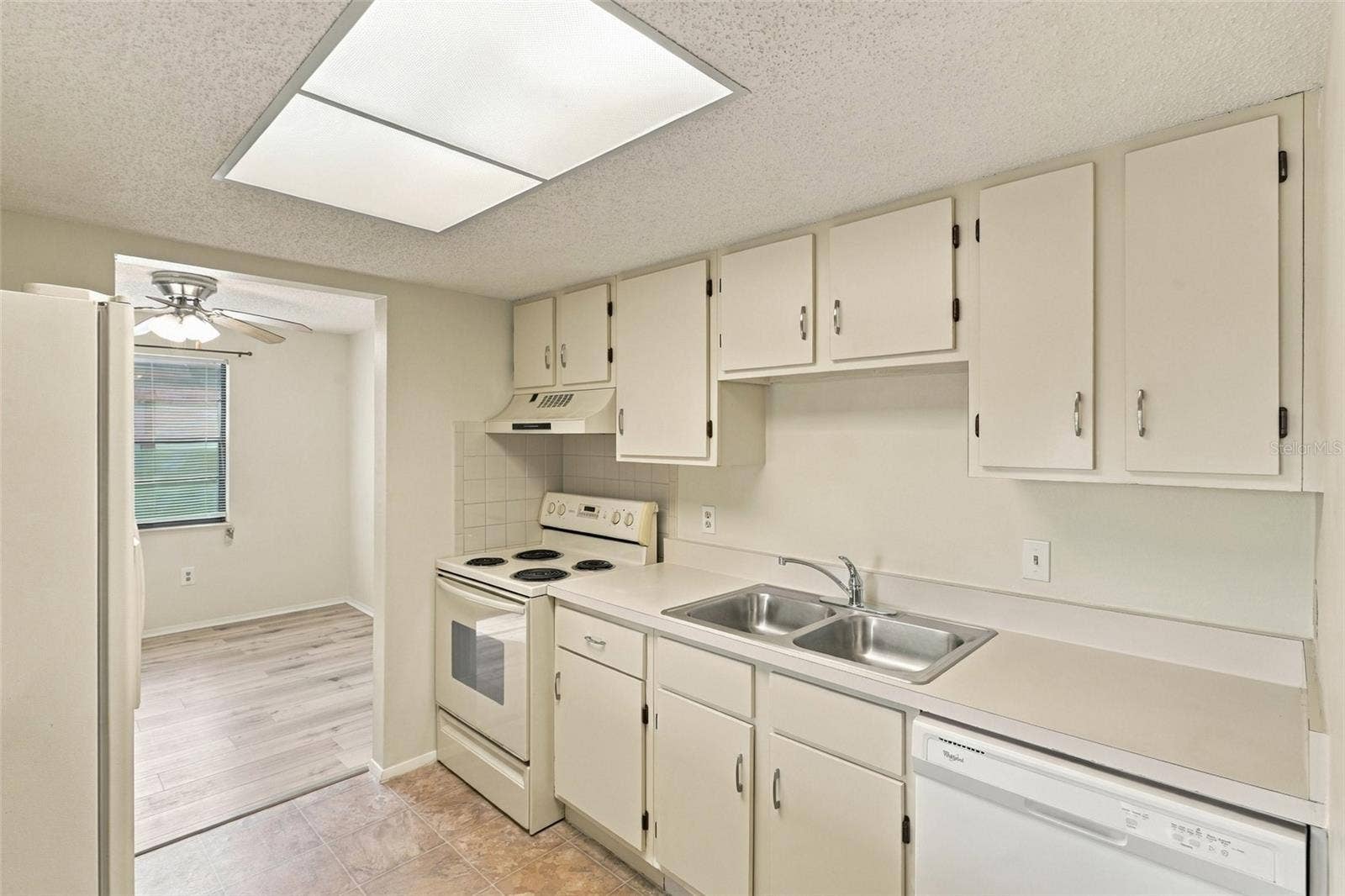 4022 BEAVER LANE, #1000H, Port Charlotte, FL 33952 4022 BEAVER LANE, #1000H, Port Charlotte, FL 33952