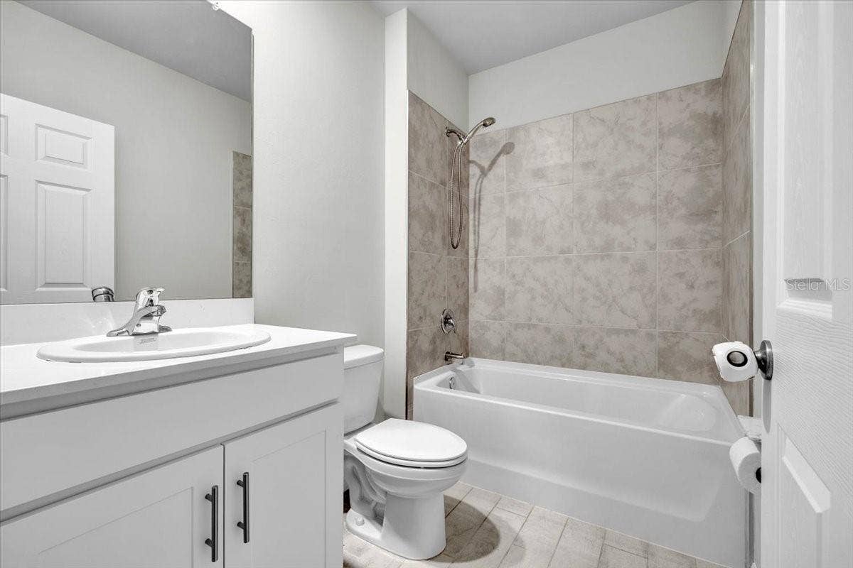 27131 GUAPORE DRIVE, Punta Gorda, FL 33983 27131 GUAPORE DRIVE, Punta Gorda, FL 33983