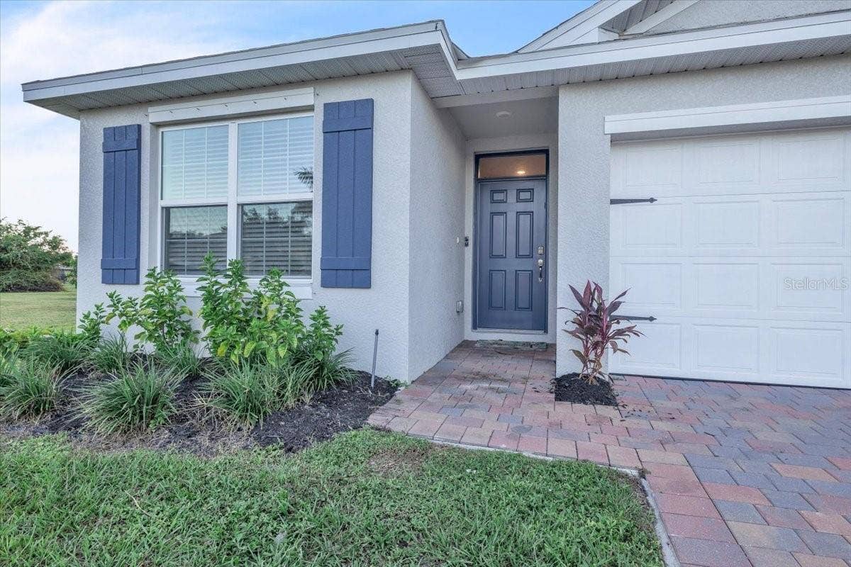 27131 GUAPORE DRIVE, Punta Gorda, FL 33983 27131 GUAPORE DRIVE, Punta Gorda, FL 33983