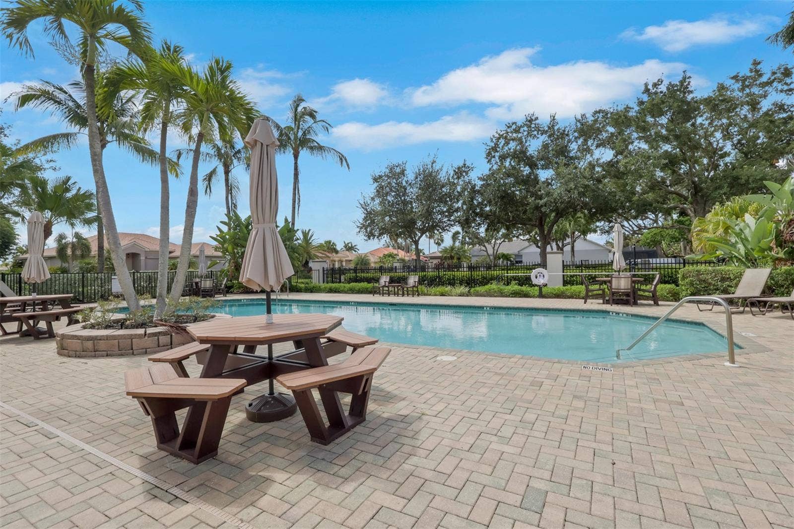8625 SOUTHWIND BAY CIRCLE, Fort Myers, FL 33908 Community gathering area