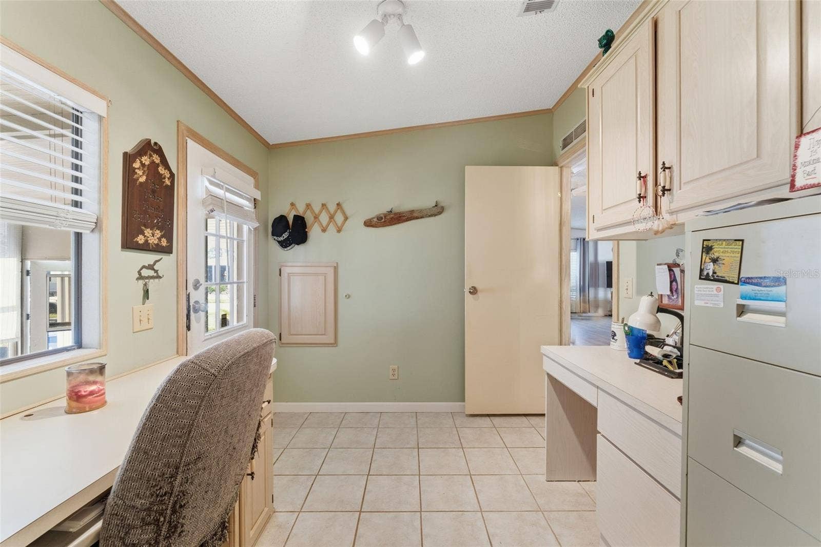 576 PORTSIDE DRIVE, North Port, FL 34287 576 PORTSIDE DRIVE, North Port, FL 34287