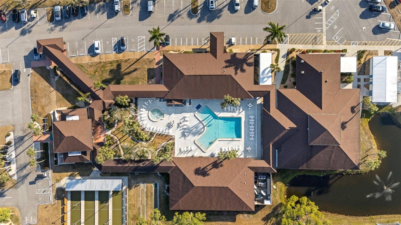 576 PORTSIDE DRIVE, North Port, FL 34287 576 PORTSIDE DRIVE, North Port, FL 34287