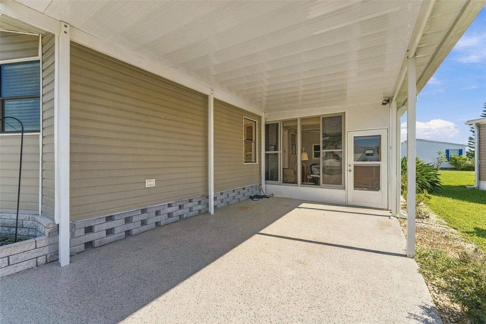576 PORTSIDE DRIVE, North Port, FL 34287 576 PORTSIDE DRIVE, North Port, FL 34287