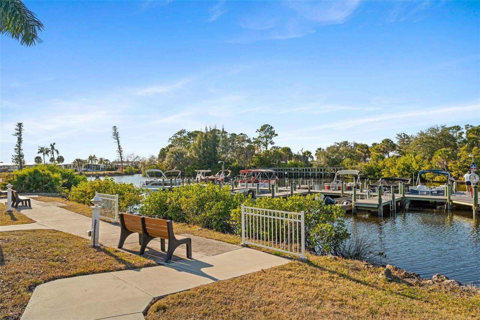 576 PORTSIDE DRIVE, North Port, FL 34287 576 PORTSIDE DRIVE, North Port, FL 34287
