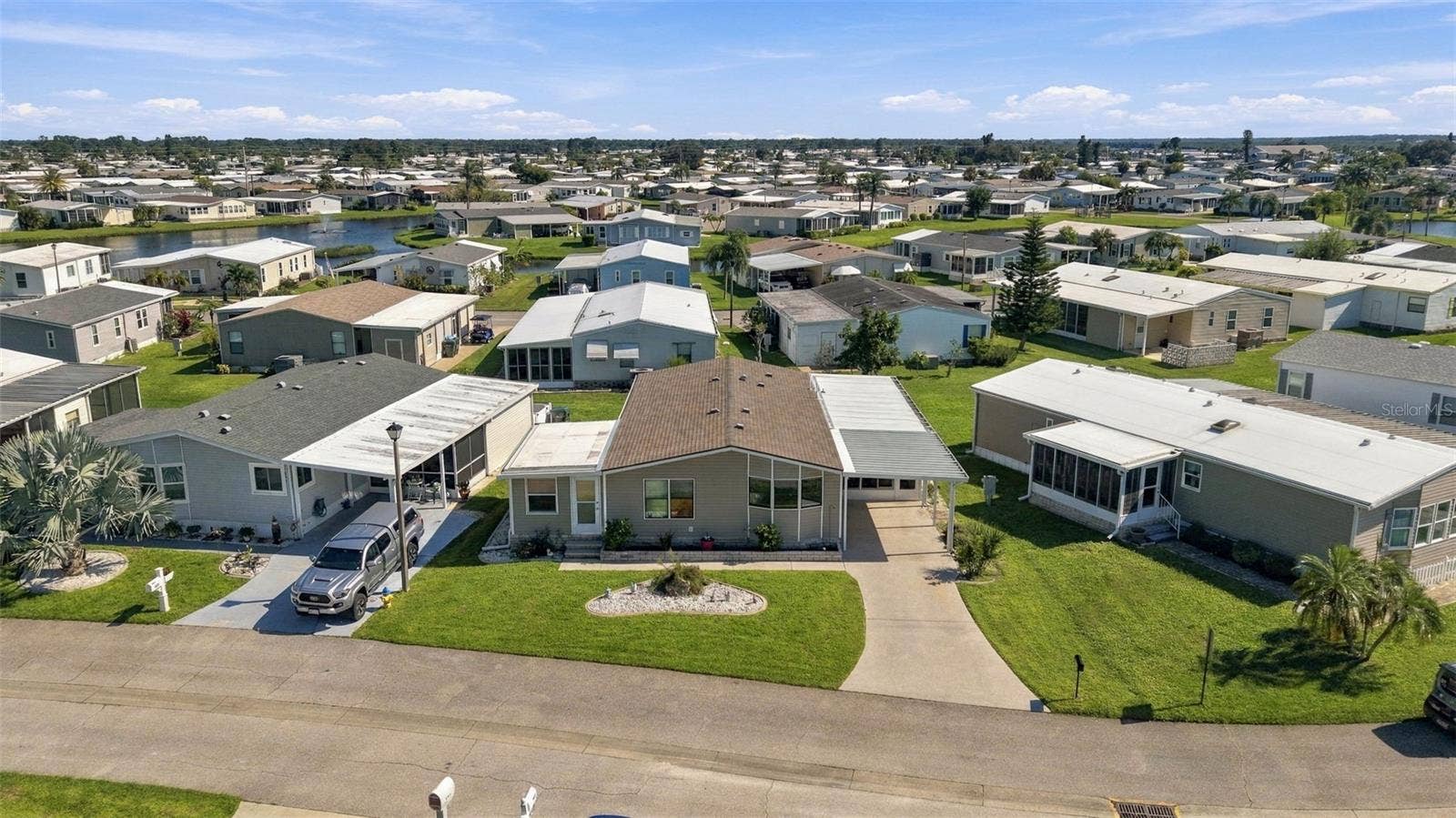 576 PORTSIDE DRIVE, North Port, FL 34287 576 PORTSIDE DRIVE, North Port, FL 34287