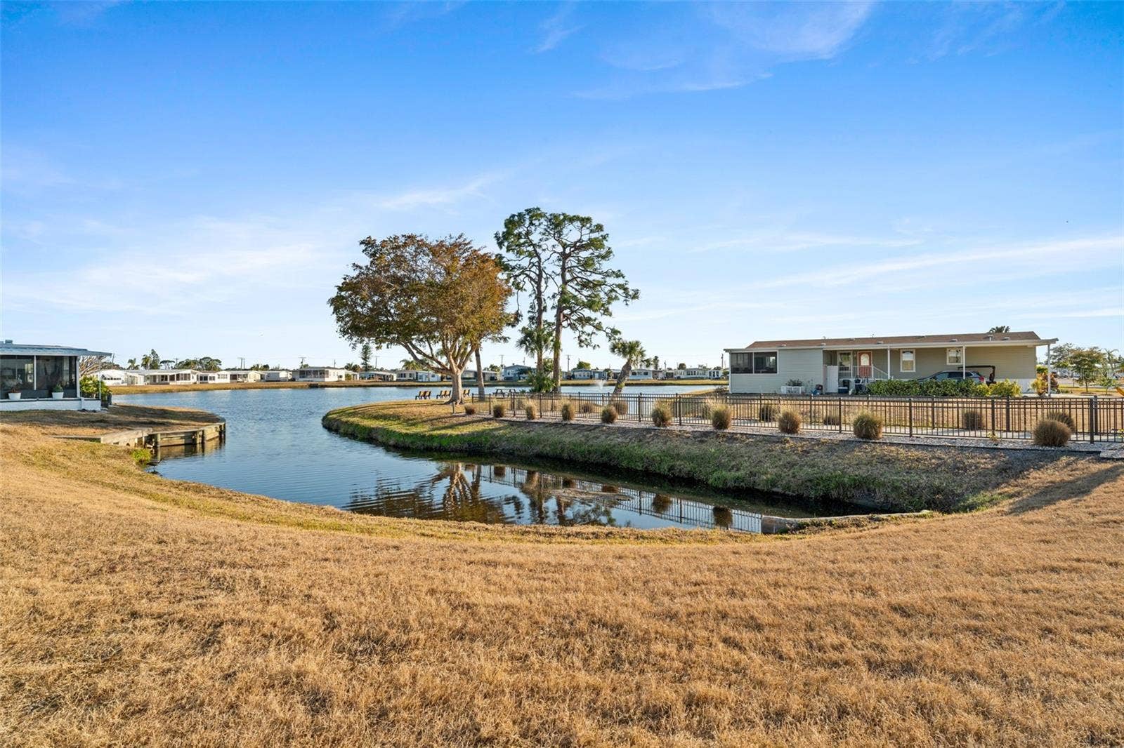 576 PORTSIDE DRIVE, North Port, FL 34287 576 PORTSIDE DRIVE, North Port, FL 34287