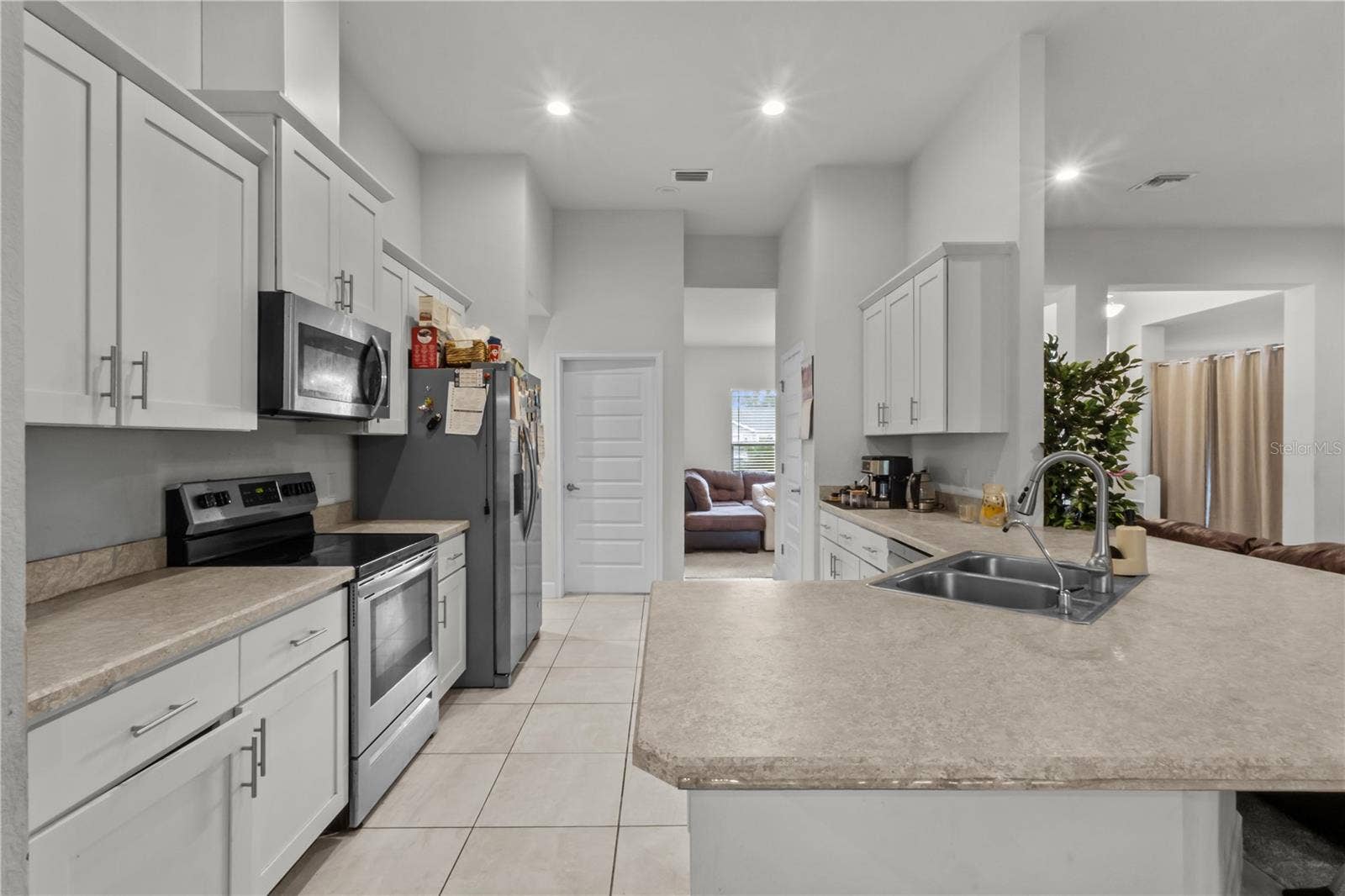 2779 STARVIEW AVENUE, North Port, FL 34288 2779 STARVIEW AVENUE, North Port, FL 34288