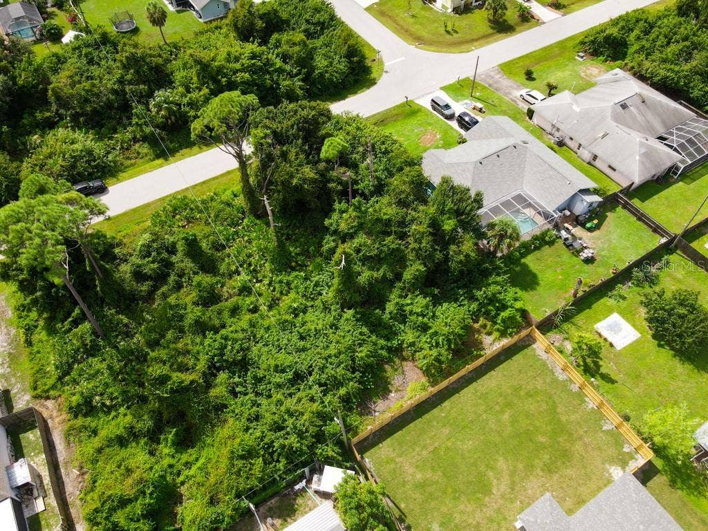 1150 GREAT FALLS AVENUE, Port Charlotte, FL 33948 1150 GREAT FALLS AVENUE, Port Charlotte, FL 33948