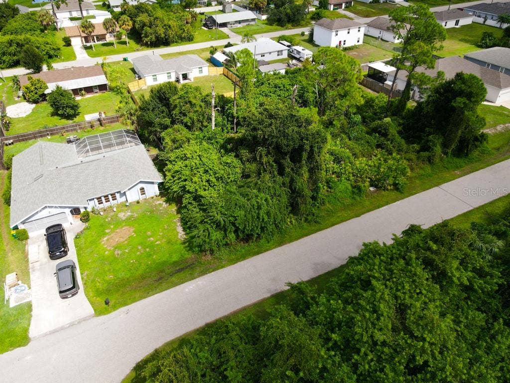 1150 GREAT FALLS AVENUE, Port Charlotte, FL 33948 1150 GREAT FALLS AVENUE, Port Charlotte, FL 33948