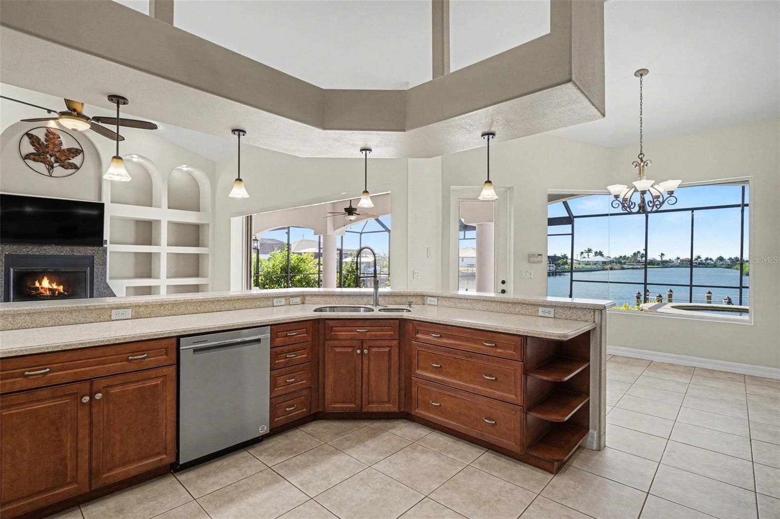 4214 GULFSTREAM PARKWAY, Cape Coral, FL 33993 4214 GULFSTREAM PARKWAY, Cape Coral, FL 33993
