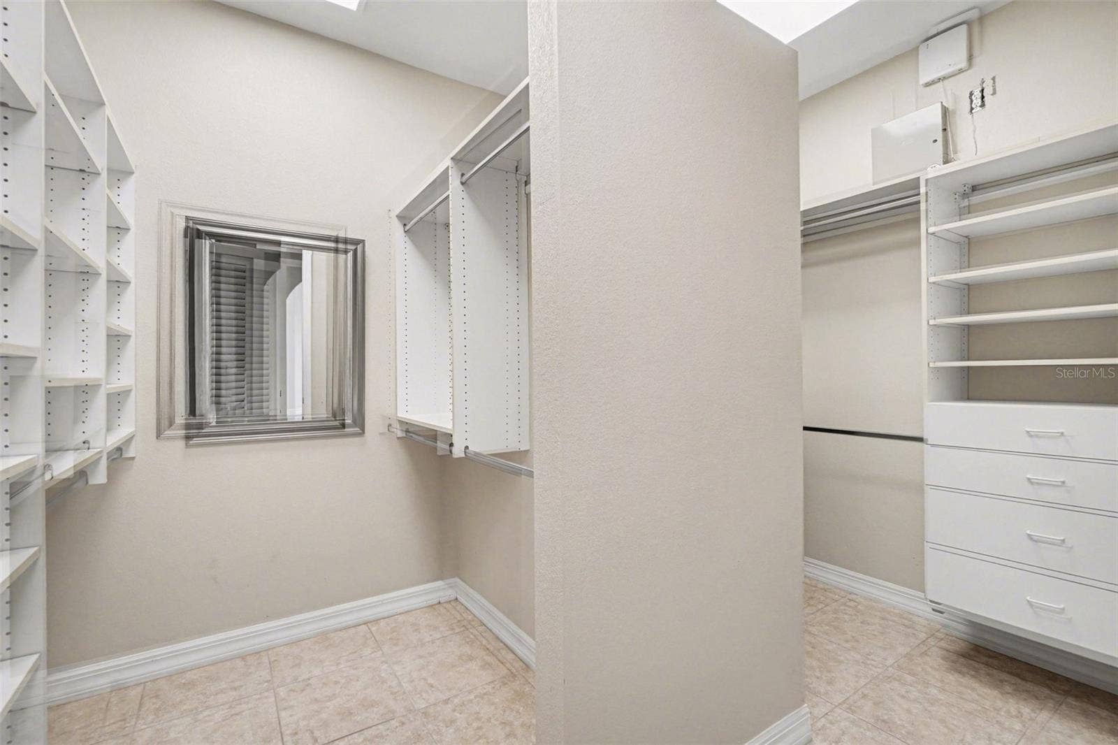 4214 GULFSTREAM PARKWAY, Cape Coral, FL 33993 4214 GULFSTREAM PARKWAY, Cape Coral, FL 33993