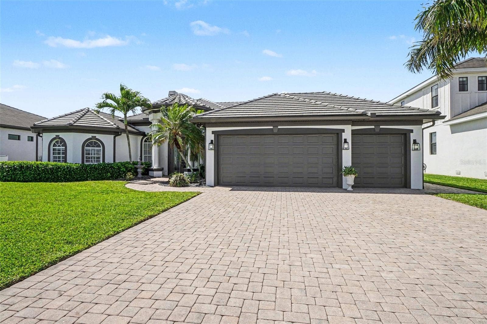 4214 GULFSTREAM PARKWAY, Cape Coral, FL 33993 4214 GULFSTREAM PARKWAY, Cape Coral, FL 33993