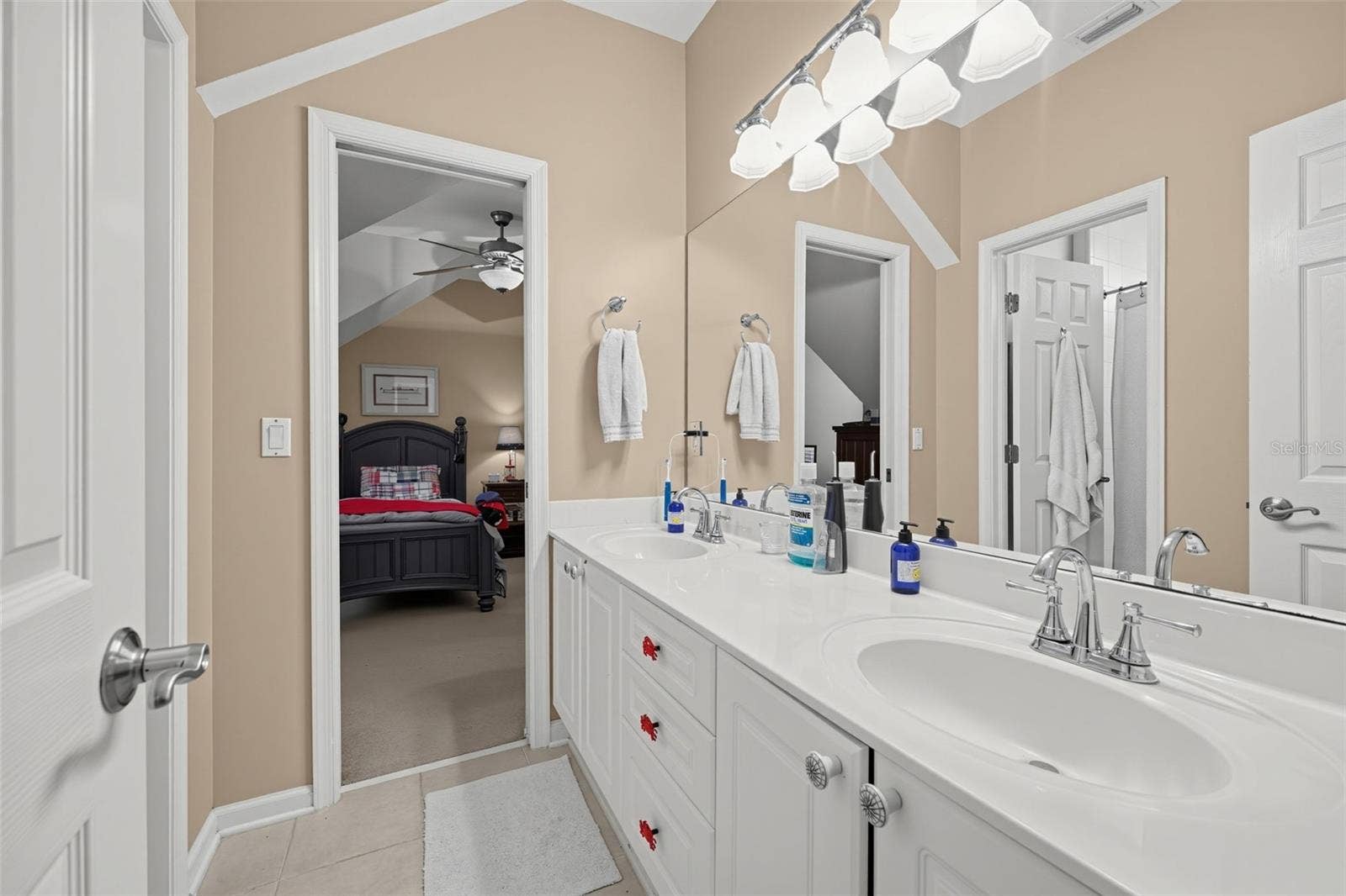 2668 SCOTT MILL LANE, Jacksonville, FL 32223