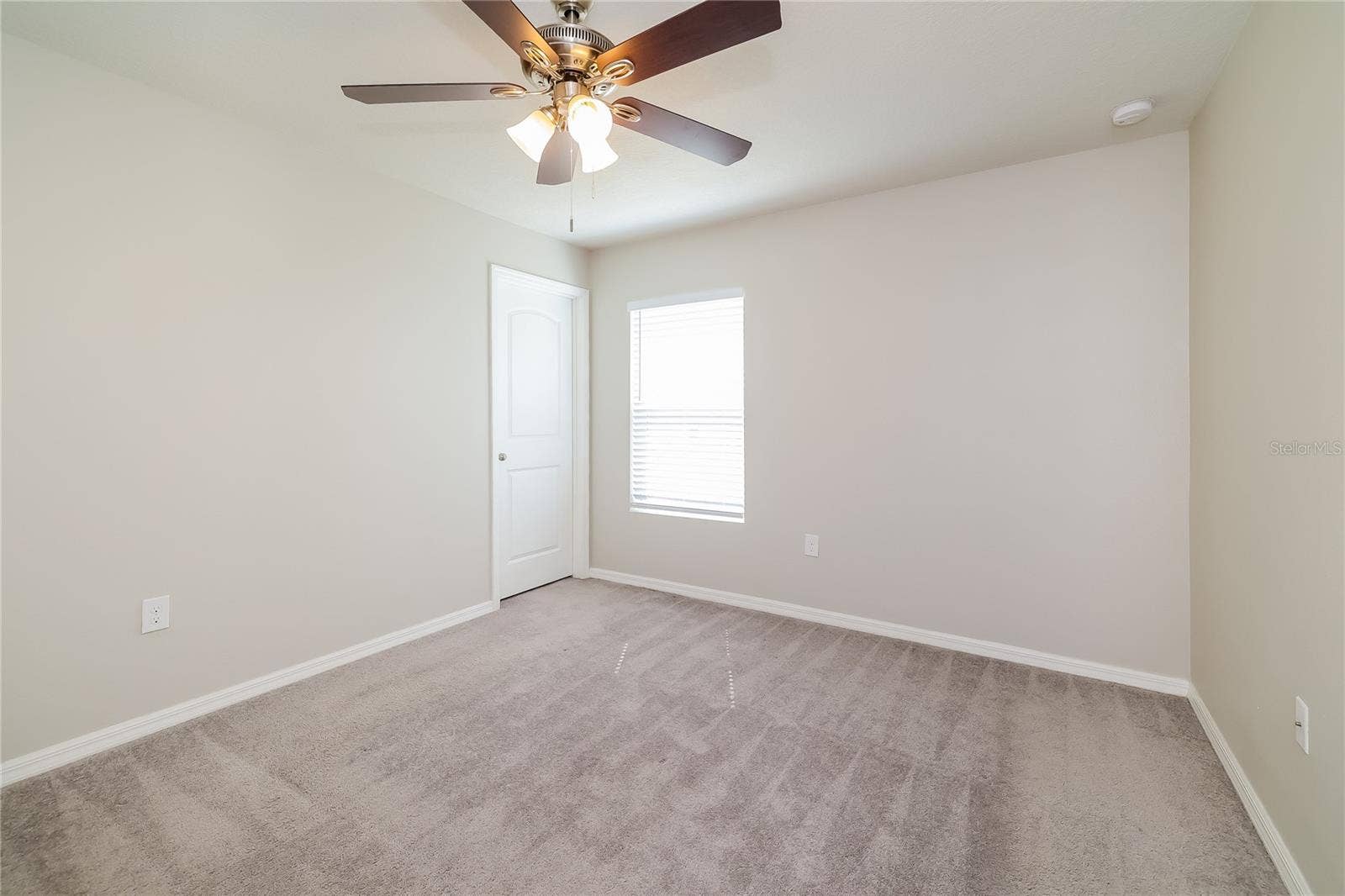 2137 ROCK DRIVE, Poinciana, FL 34759 2137 ROCK DRIVE, Poinciana, FL 34759