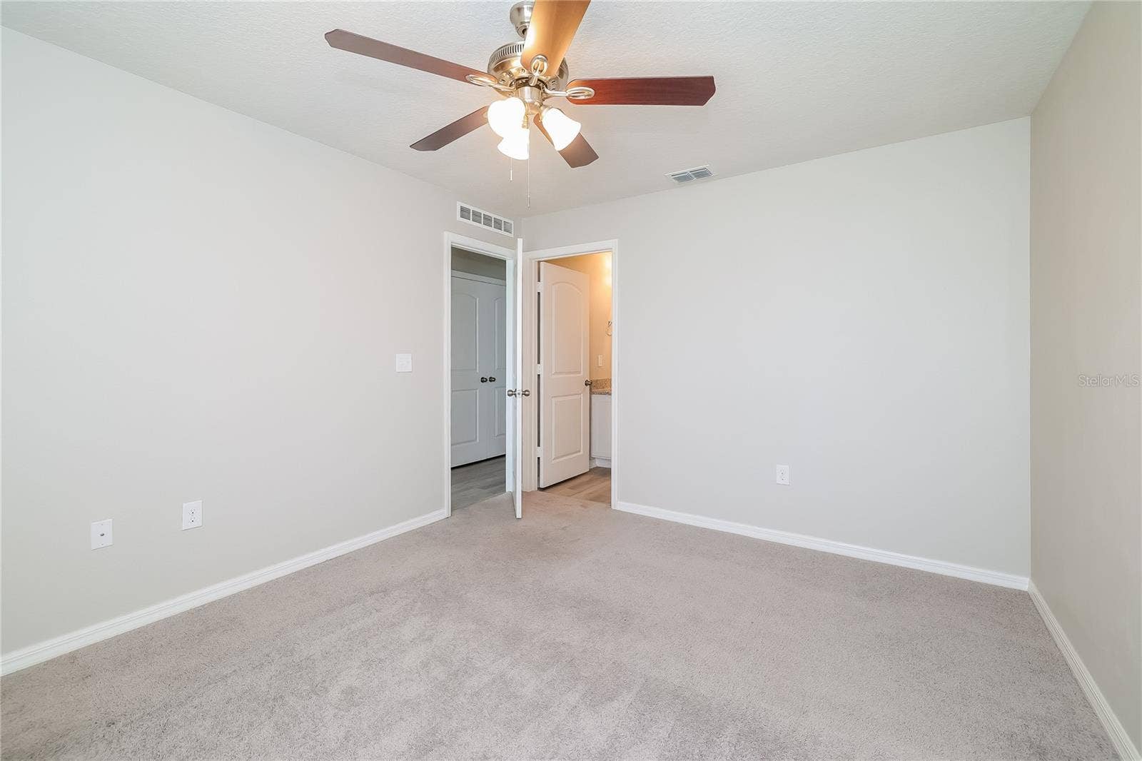 2137 ROCK DRIVE, Poinciana, FL 34759 2137 ROCK DRIVE, Poinciana, FL 34759