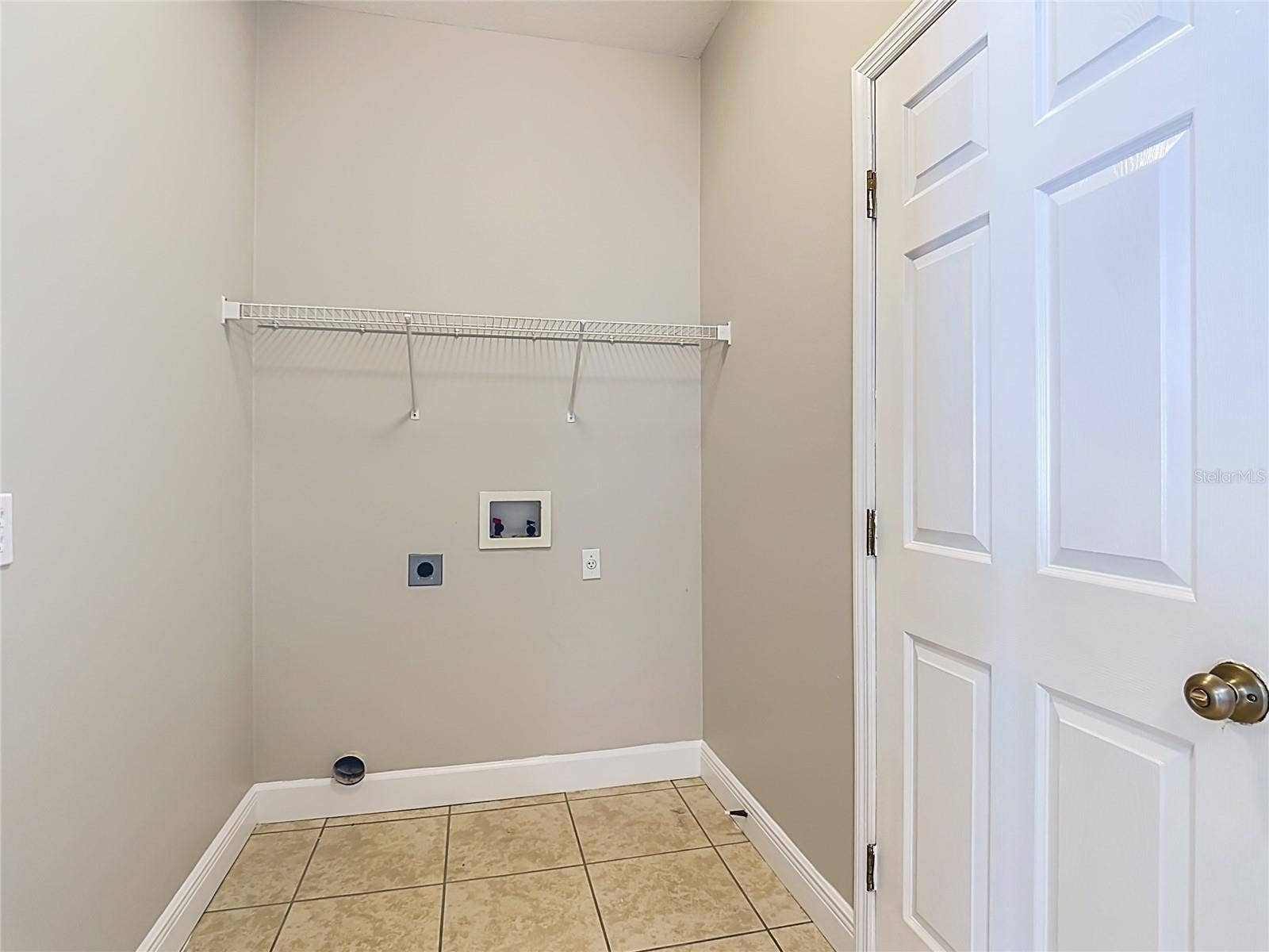 939 GASCONY COURT, Kissimmee, FL 34759 939 GASCONY COURT, Kissimmee, FL 34759