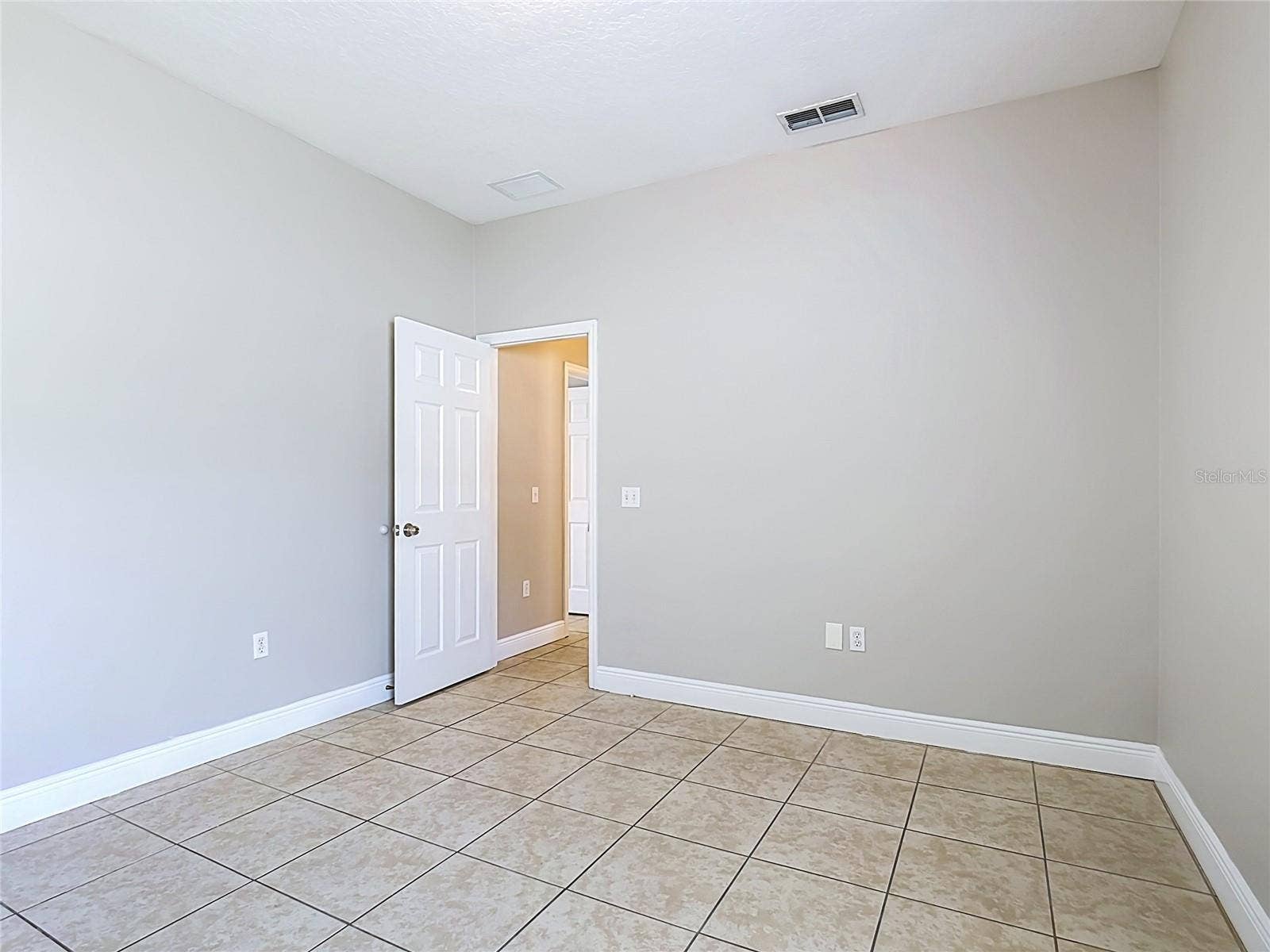 939 GASCONY COURT, Kissimmee, FL 34759 939 GASCONY COURT, Kissimmee, FL 34759