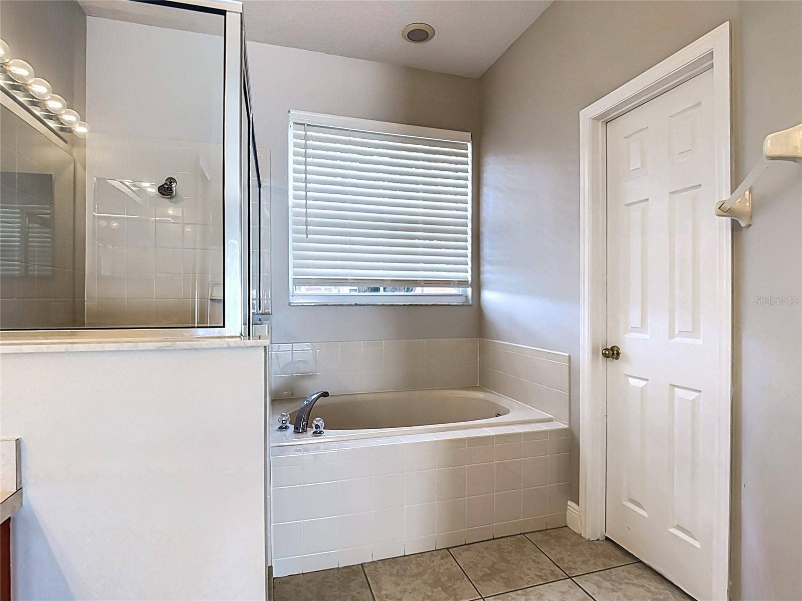 939 GASCONY COURT, Kissimmee, FL 34759 939 GASCONY COURT, Kissimmee, FL 34759