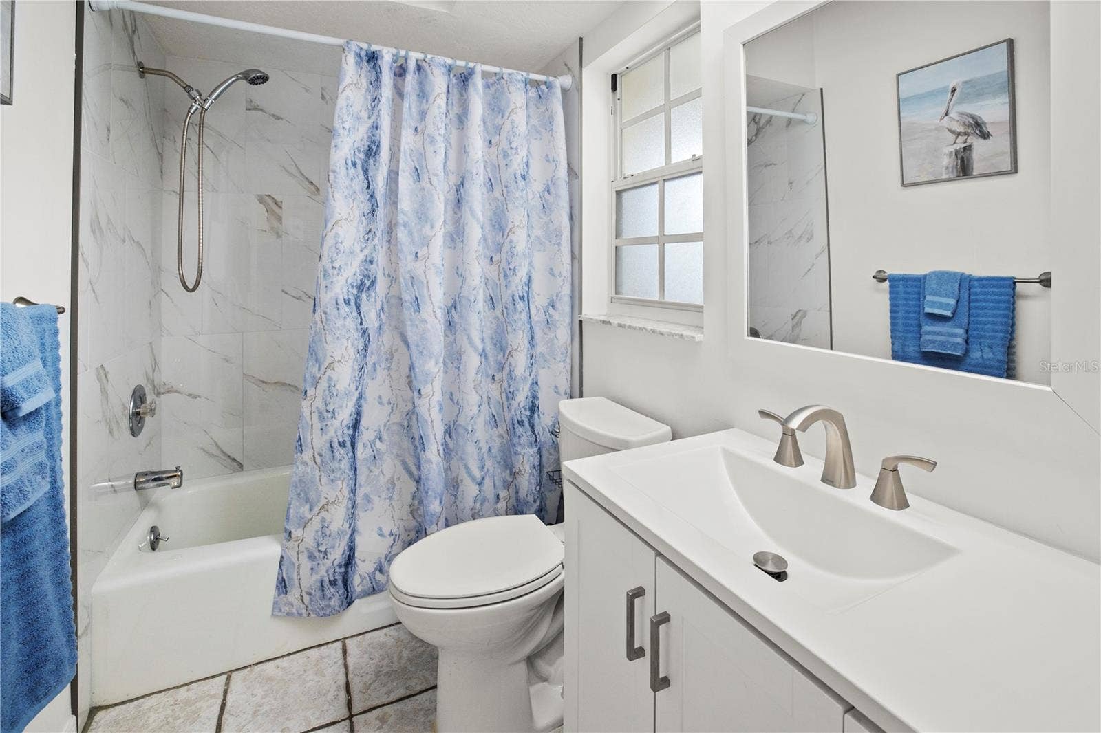 Convenient 2nd Bath