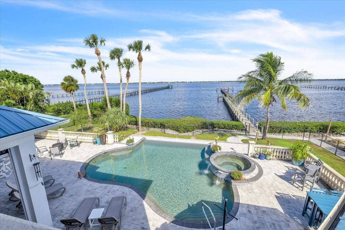 25494 SHORE DRIVE, Punta Gorda, FL 33950