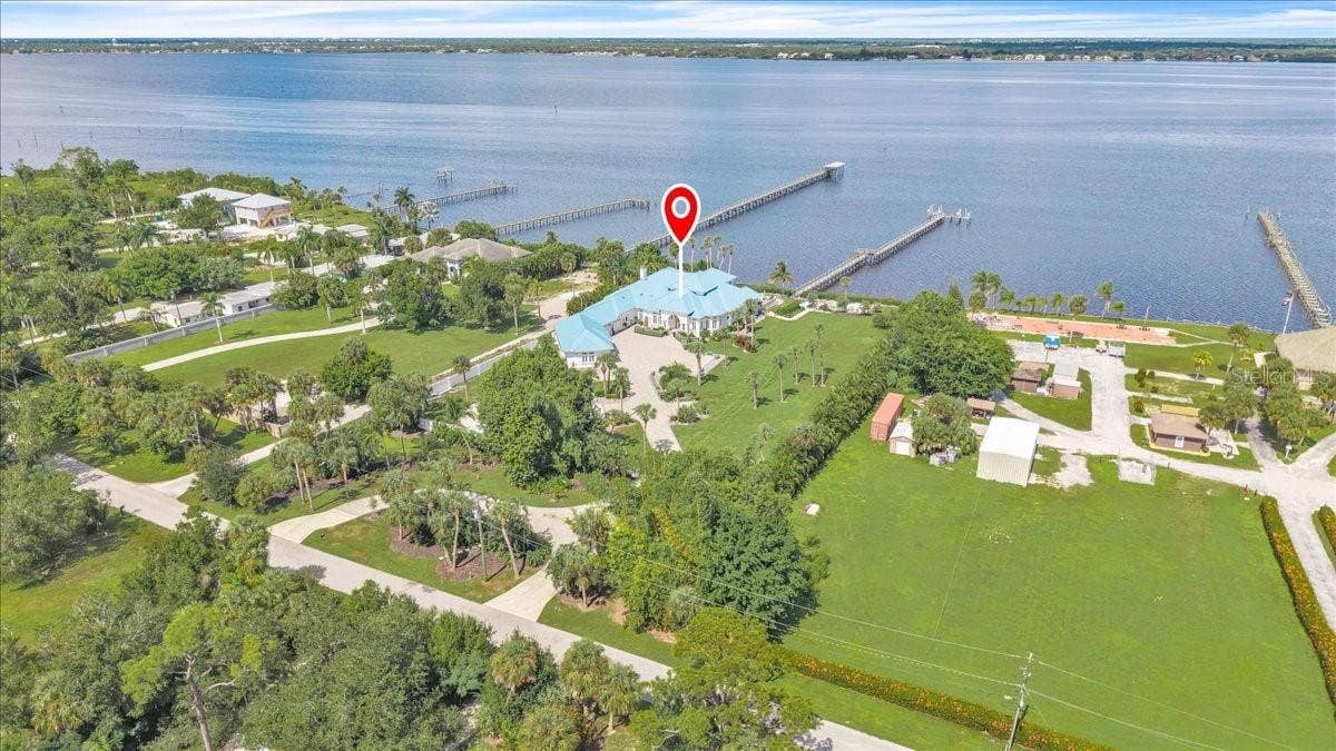 25494 SHORE DRIVE, Punta Gorda, FL 33950