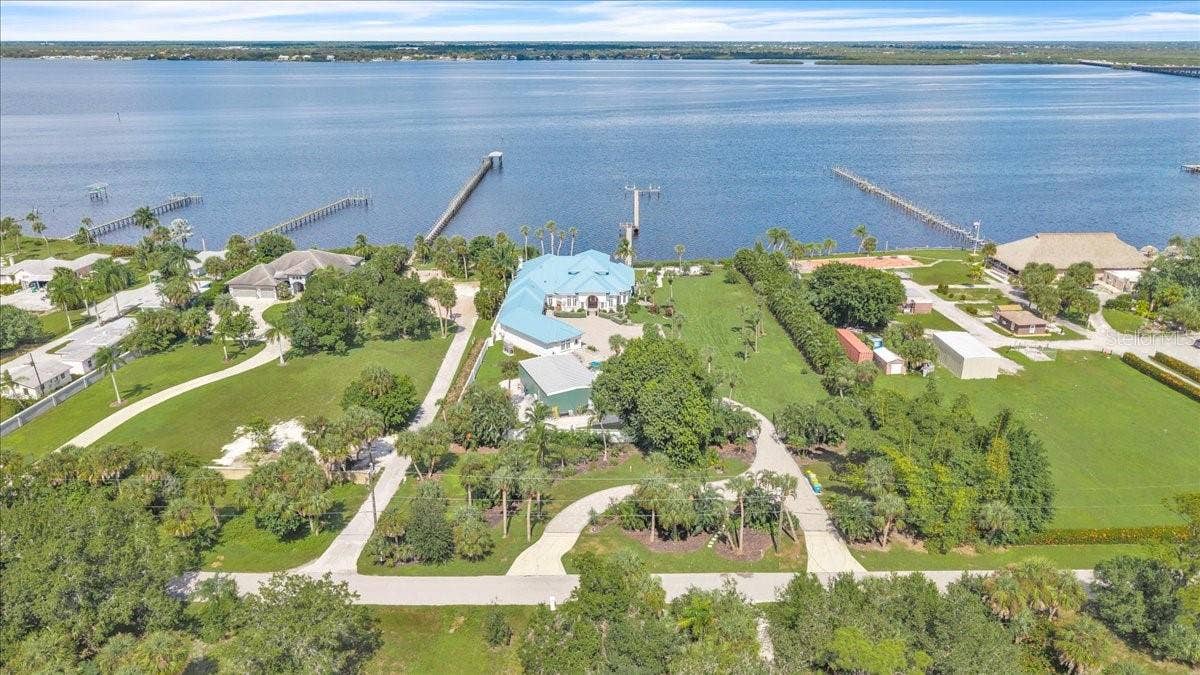 25494 SHORE DRIVE, Punta Gorda, FL 33950