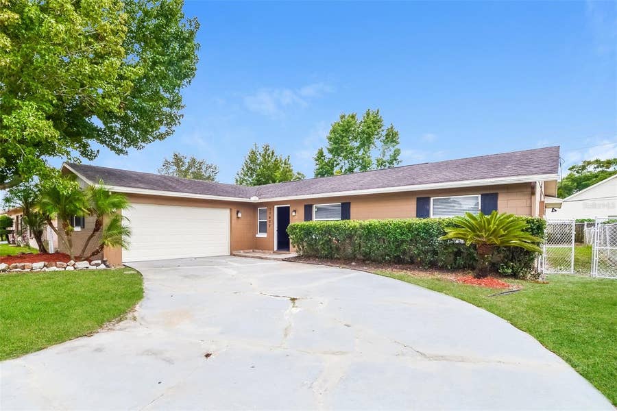 Property photo for 10422 JANE EYRE DRIVE, Orlando, FL