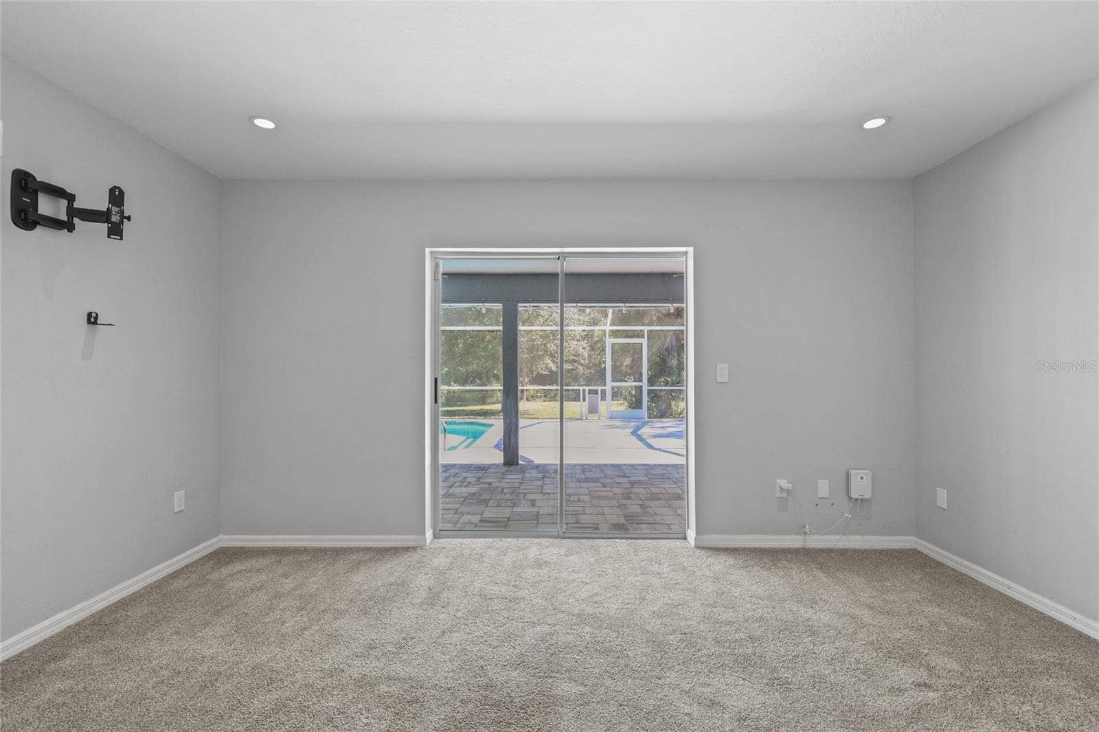 418 EDISON AVENUE, Lehigh Acres, FL 33972 418 EDISON AVENUE, Lehigh Acres, FL 33972