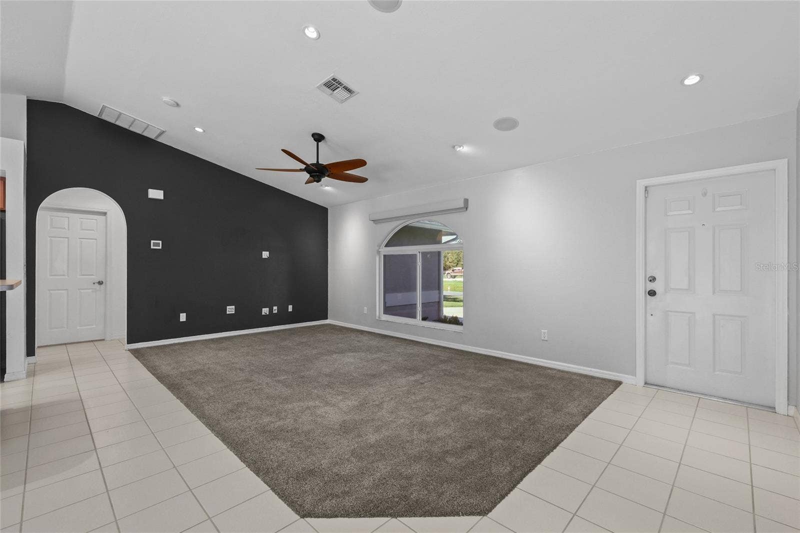 418 EDISON AVENUE, Lehigh Acres, FL 33972 418 EDISON AVENUE, Lehigh Acres, FL 33972