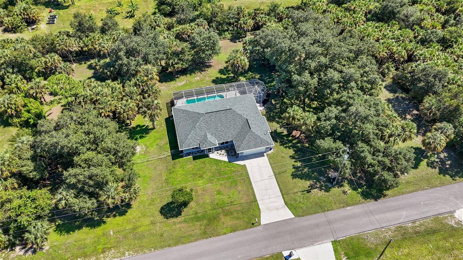 418 EDISON AVENUE, Lehigh Acres, FL 33972 418 EDISON AVENUE, Lehigh Acres, FL 33972
