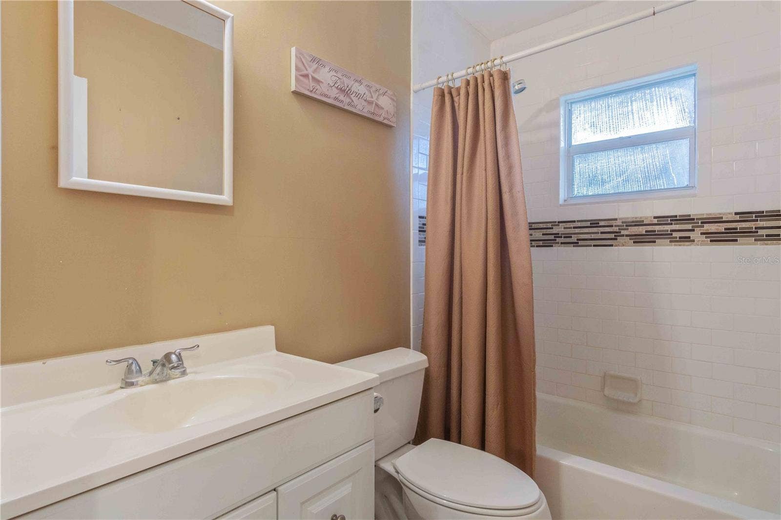 11144 3RD AVENUE, Punta Gorda, FL 33955 Bathroom #1