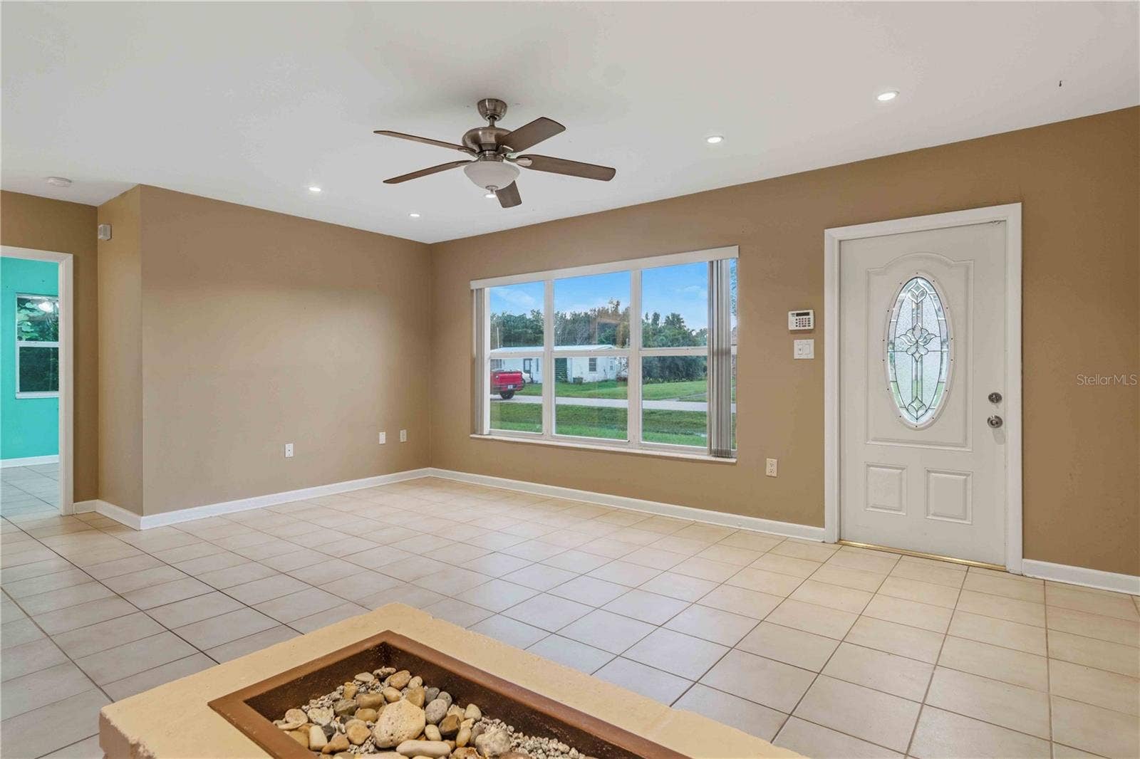 11144 3RD AVENUE, Punta Gorda, FL 33955 Living room