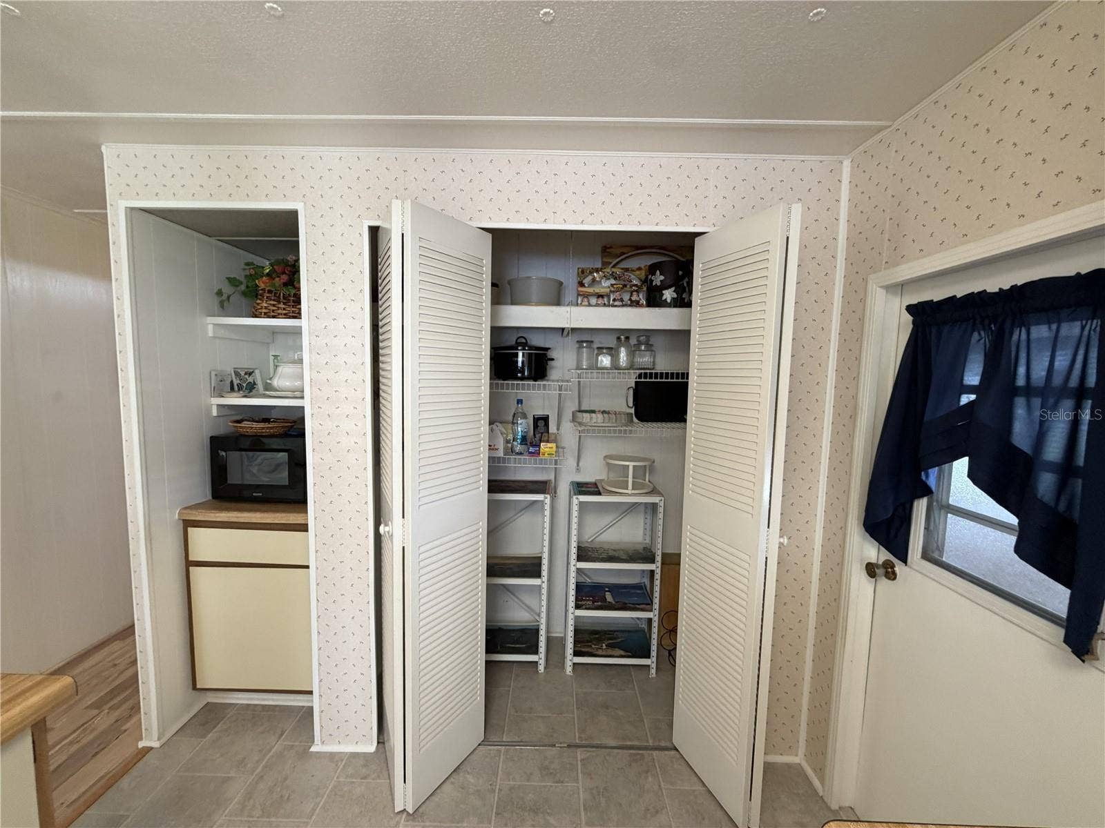 6708 NEIGHBORLY CT, North Port, FL 34287 6708 NEIGHBORLY CT, North Port, FL 34287