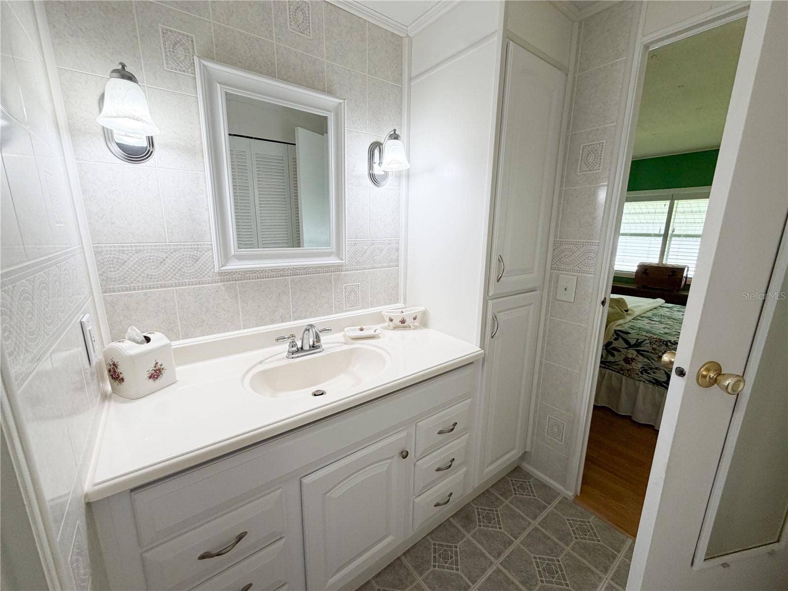 6708 NEIGHBORLY CT, North Port, FL 34287 6708 NEIGHBORLY CT, North Port, FL 34287