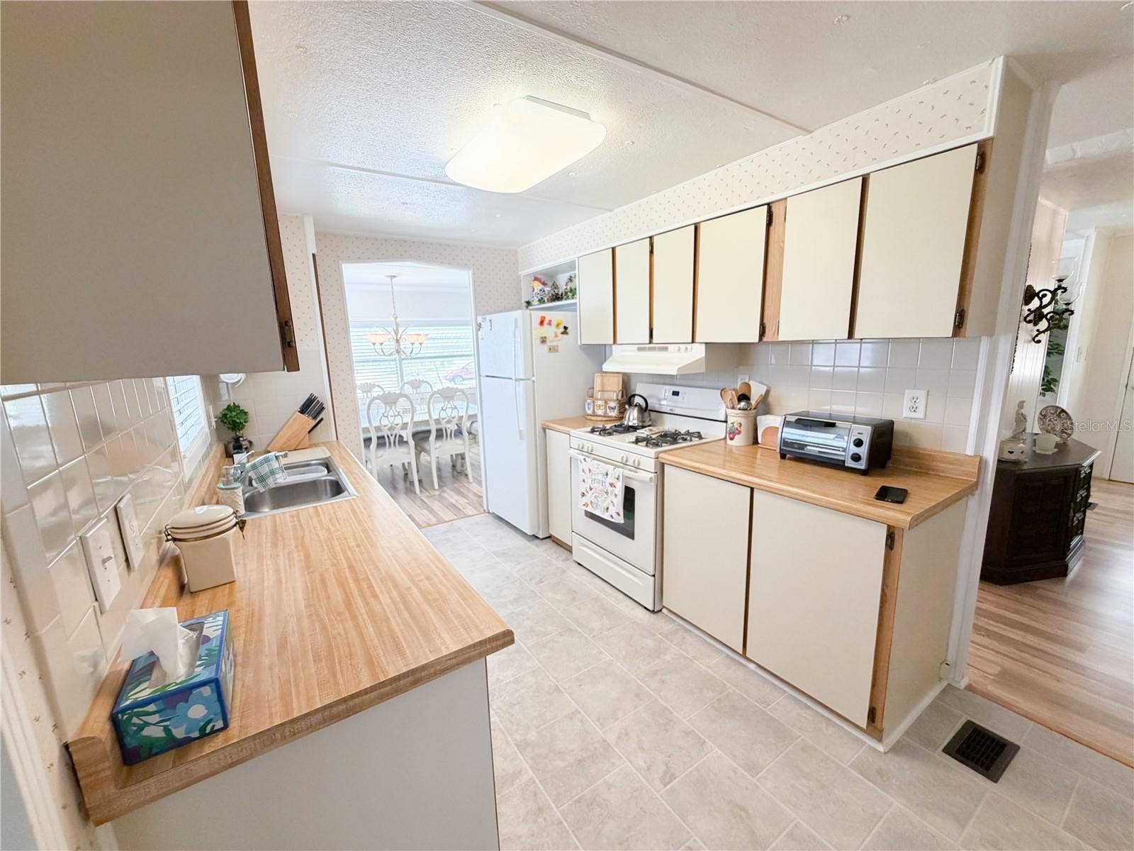 6708 NEIGHBORLY CT, North Port, FL 34287 6708 NEIGHBORLY CT, North Port, FL 34287