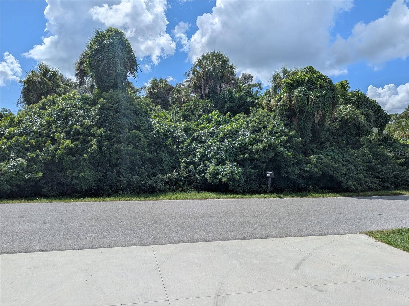 13569 GOODRICH AVENUE, Port Charlotte, FL 33953 13569 GOODRICH AVENUE, Port Charlotte, FL 33953