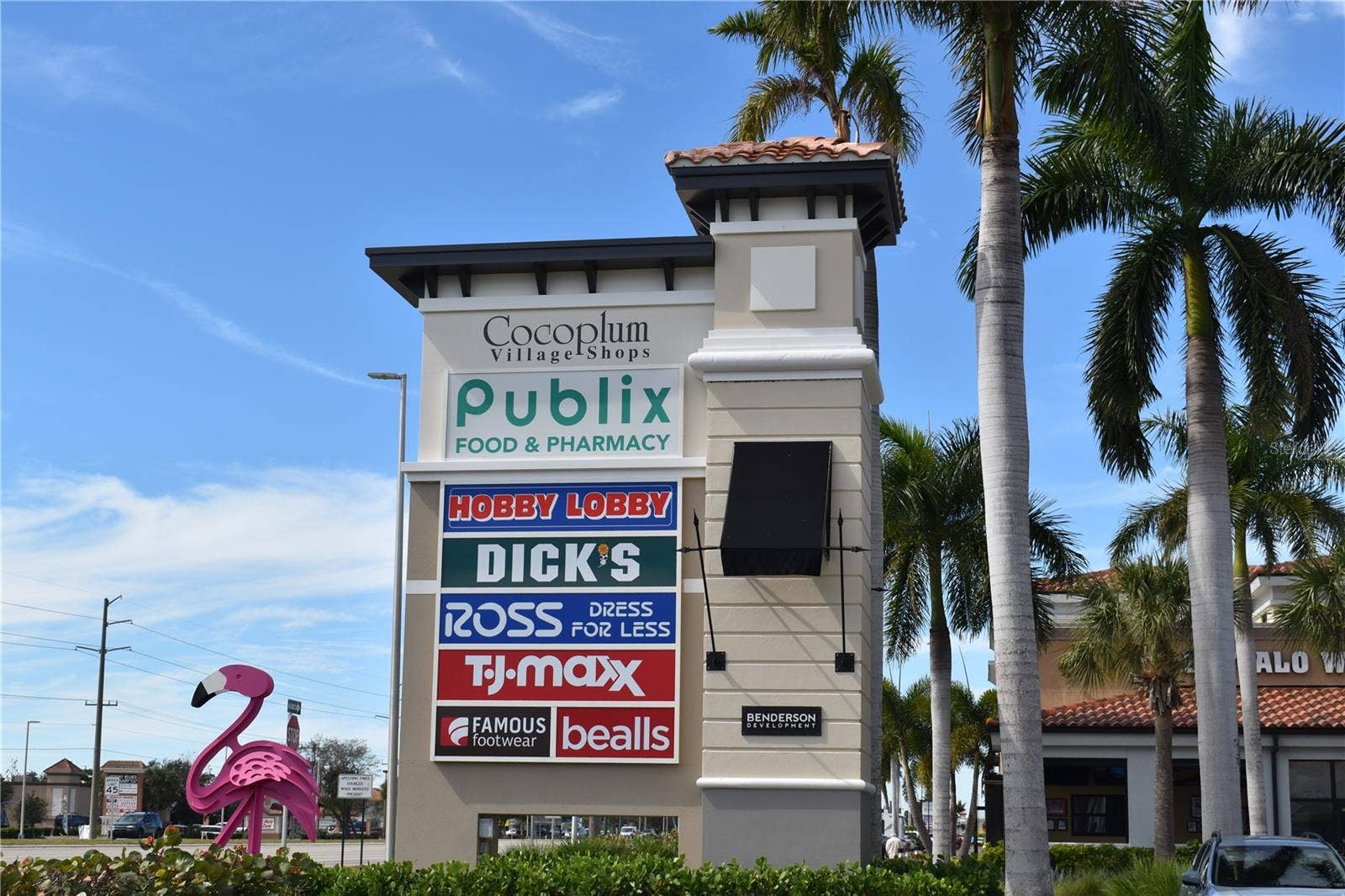 close to all shopping