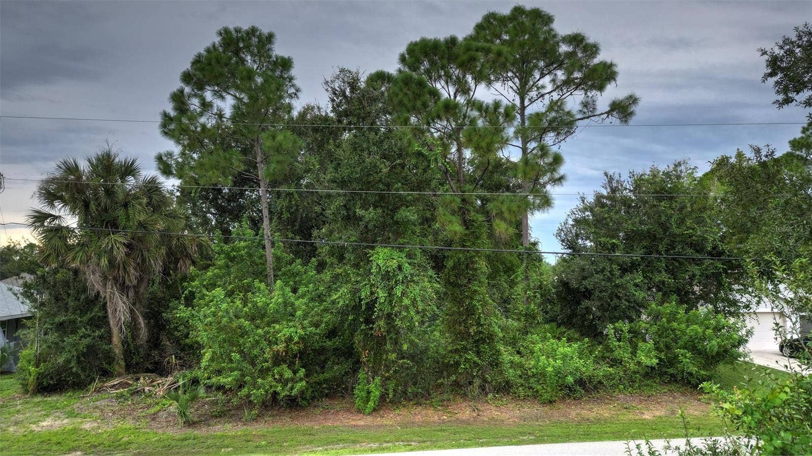 385 MALPELO AVENUE, Punta Gorda, FL 33983 385 MALPELO AVENUE, Punta Gorda, FL 33983