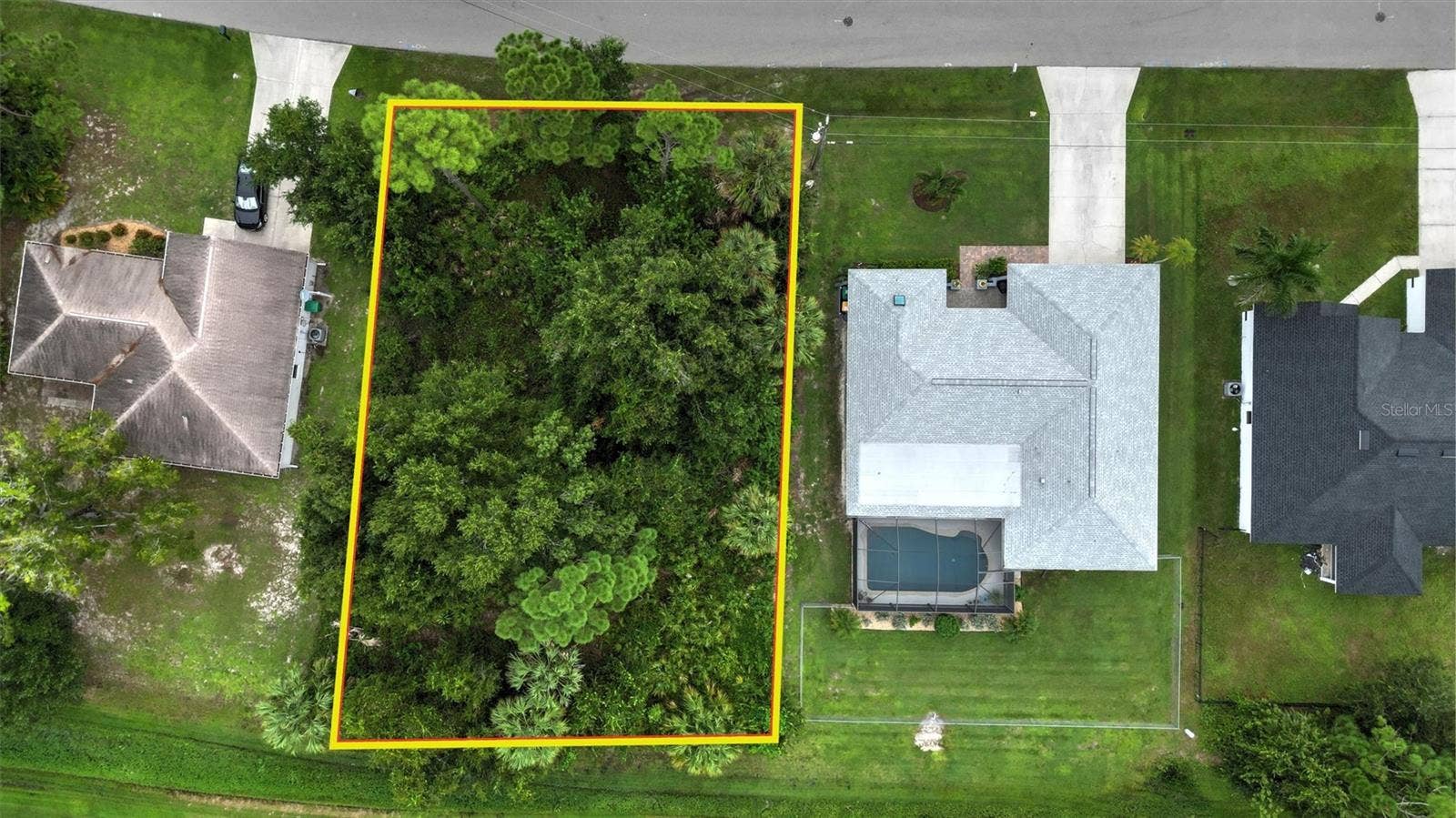 385 MALPELO AVENUE, Punta Gorda, FL 33983 385 MALPELO AVENUE, Punta Gorda, FL 33983