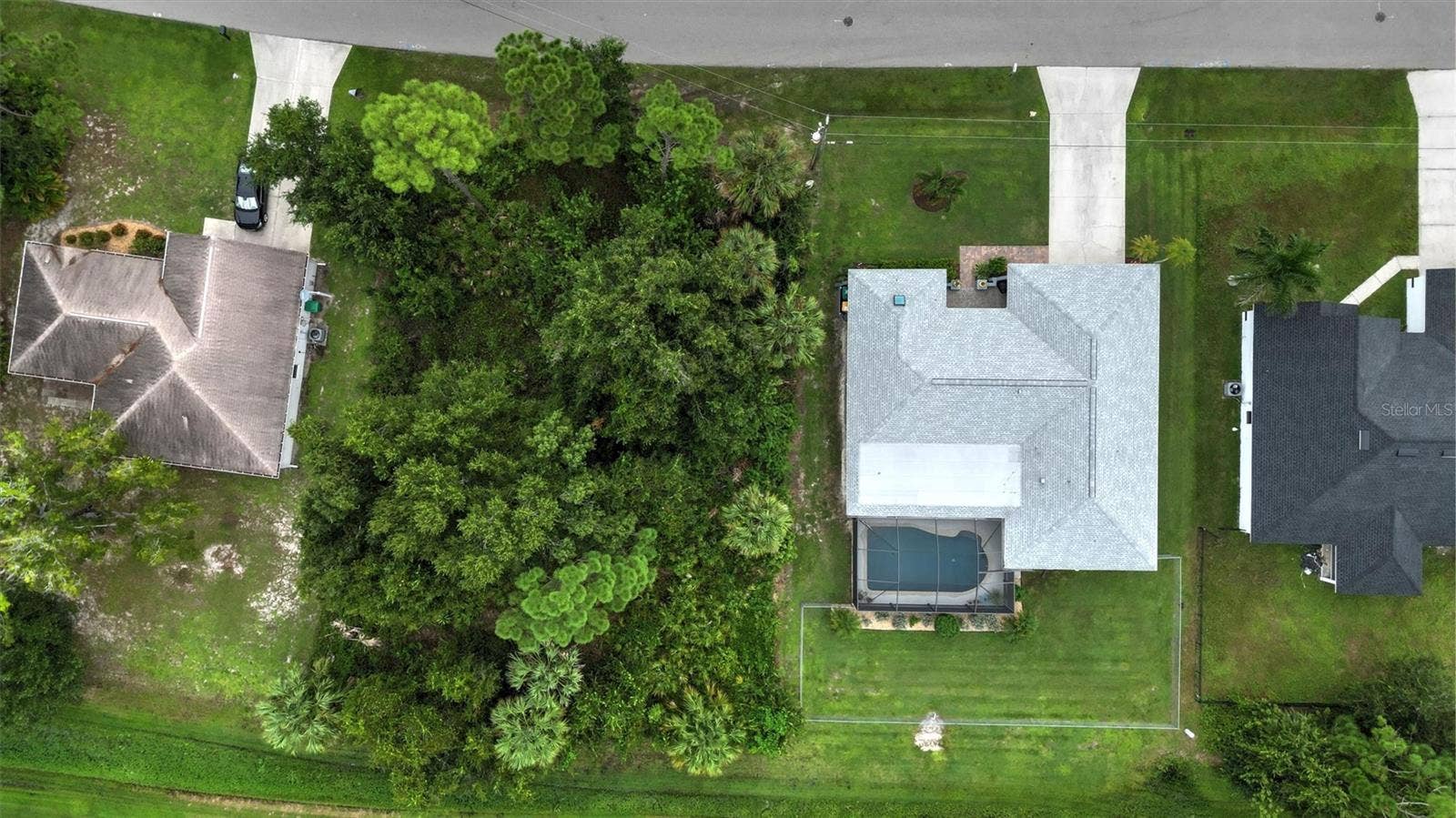 385 MALPELO AVENUE, Punta Gorda, FL 33983 385 MALPELO AVENUE, Punta Gorda, FL 33983