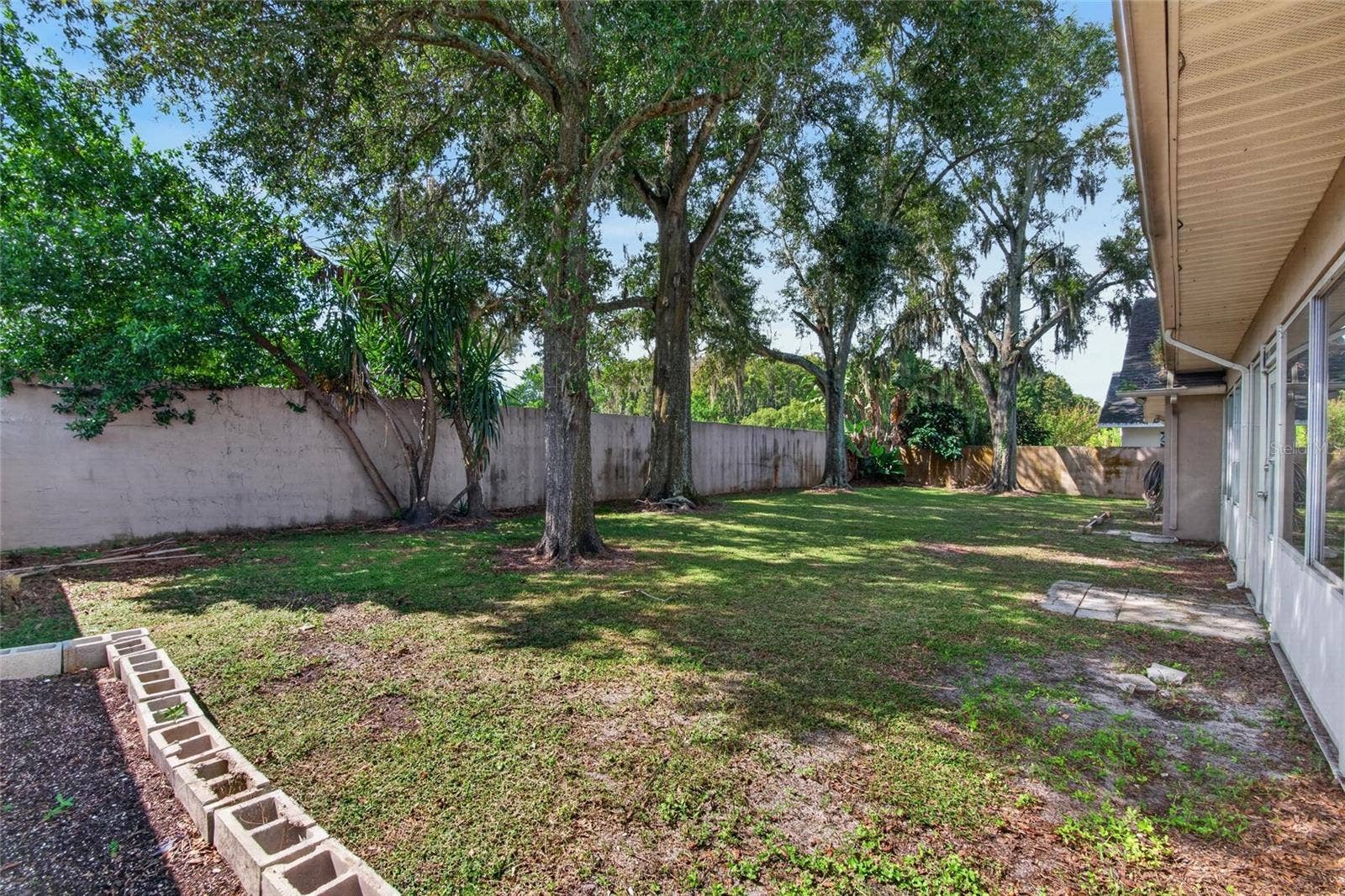 3122 RESEDA COURT, Tampa, FL 33618