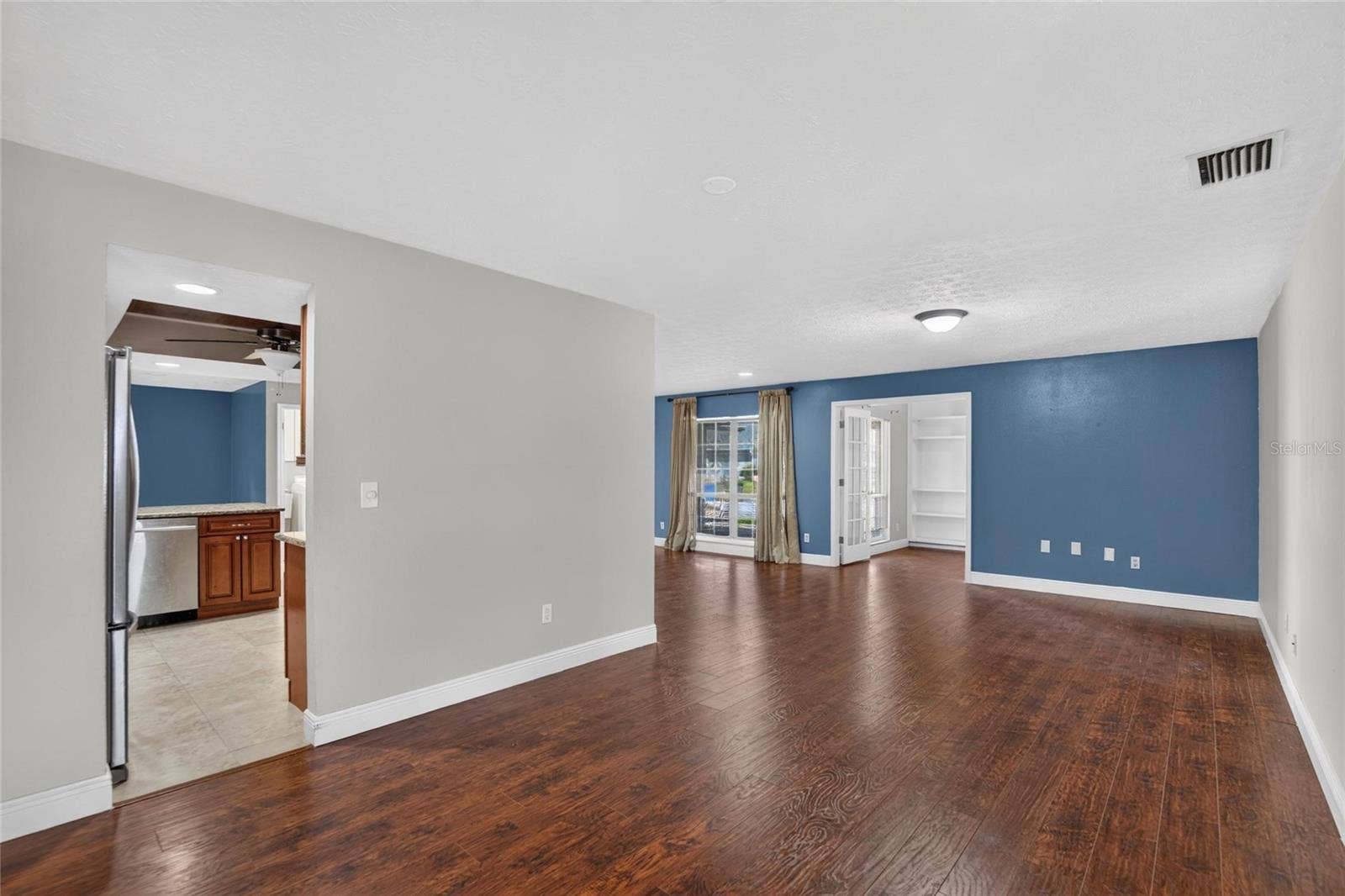 3122 RESEDA COURT, Tampa, FL 33618