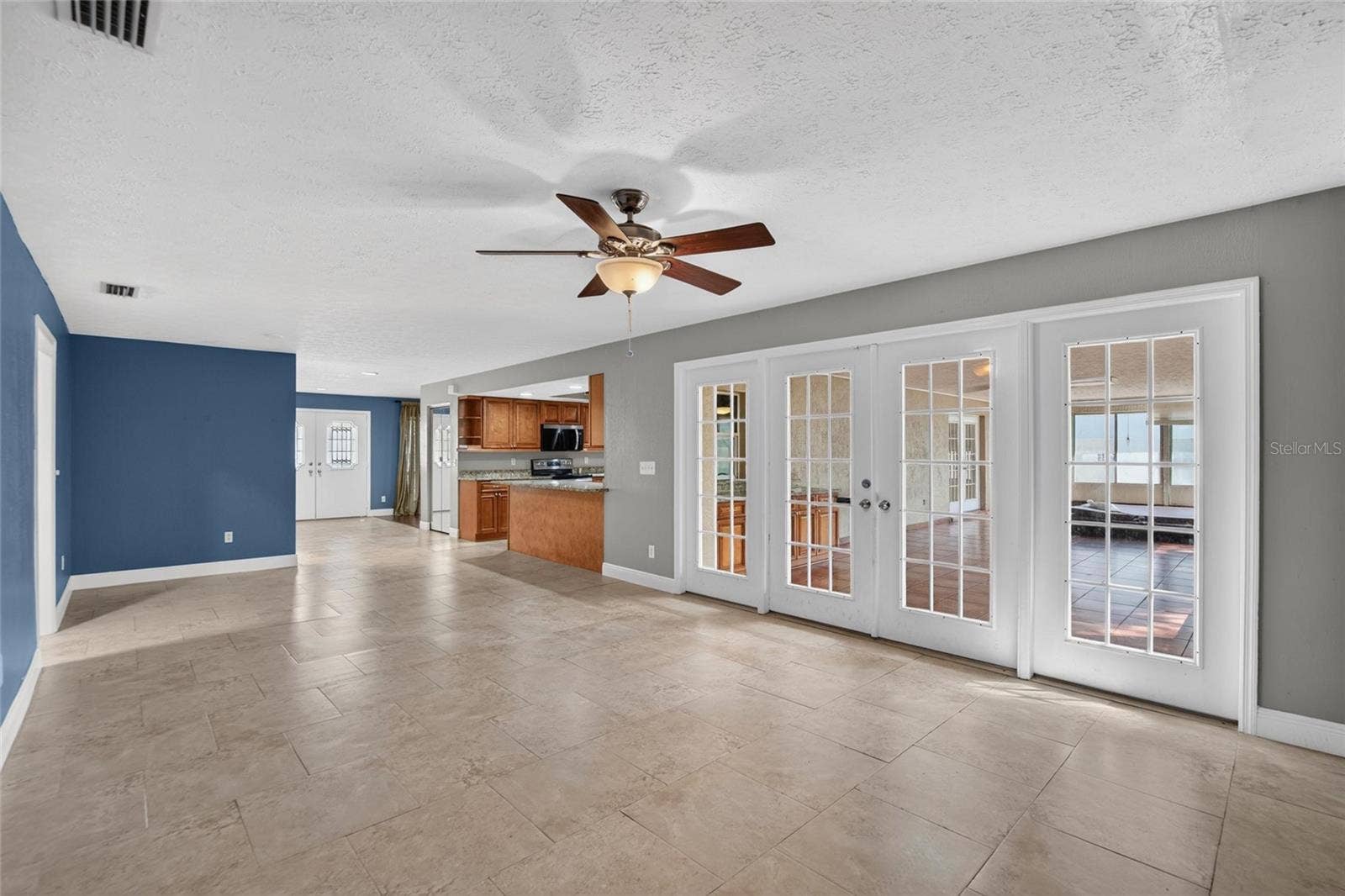 3122 RESEDA COURT, Tampa, FL 33618