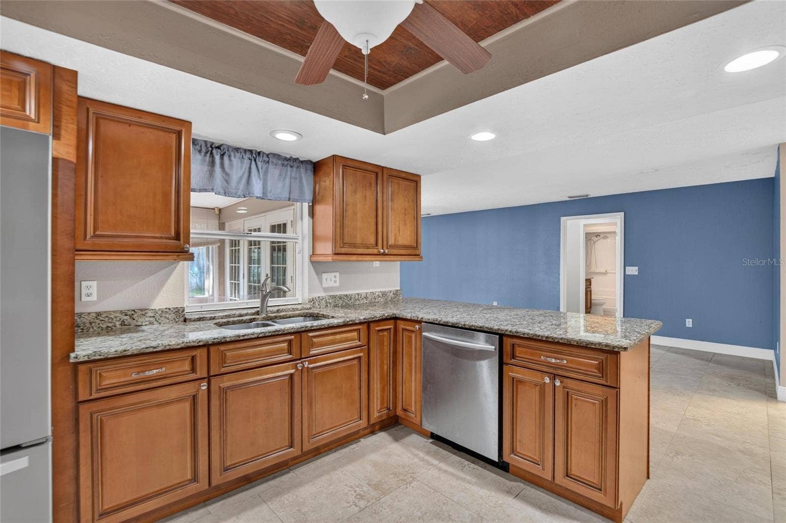 3122 RESEDA COURT, Tampa, FL 33618