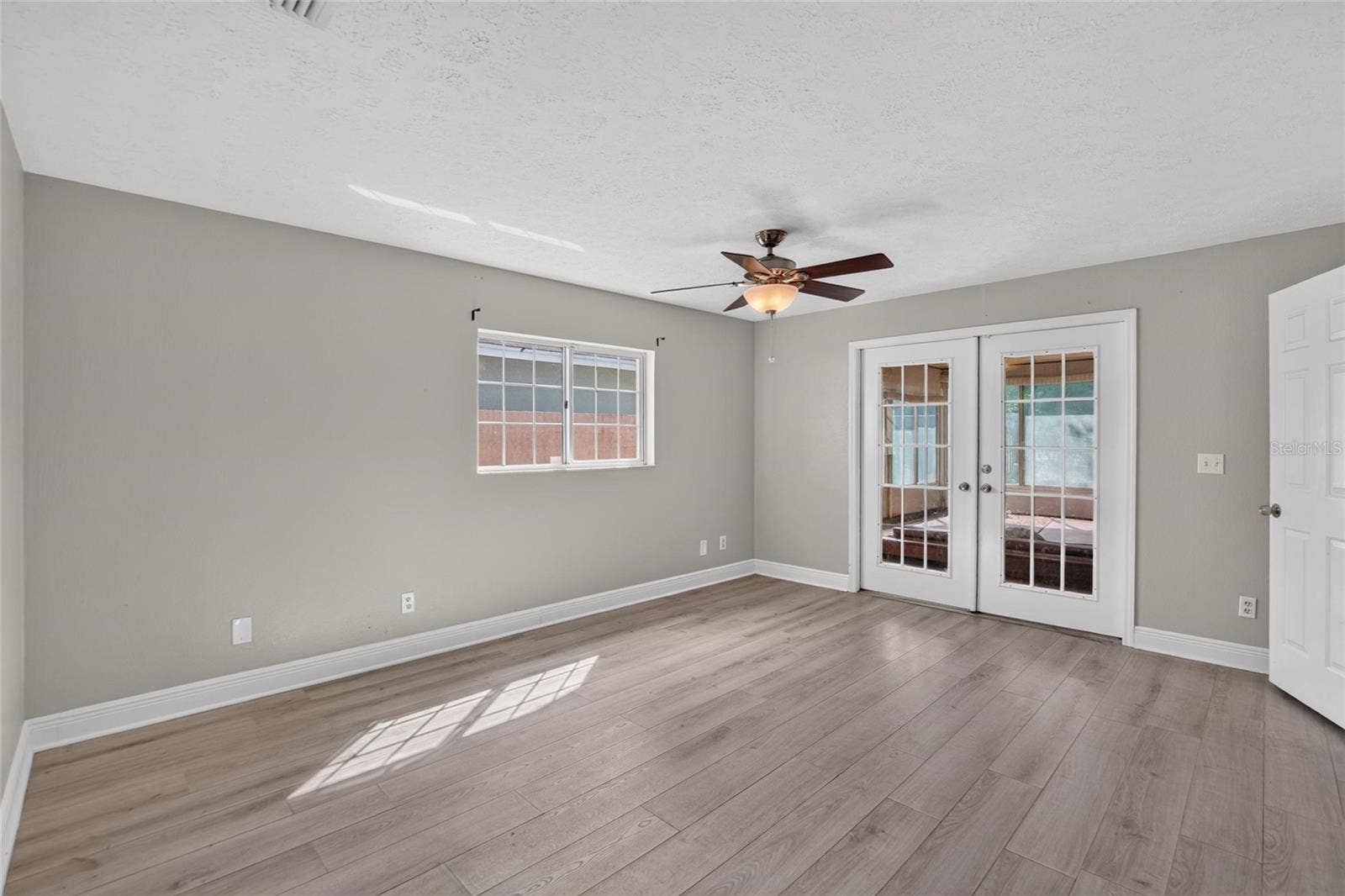3122 RESEDA COURT, Tampa, FL 33618