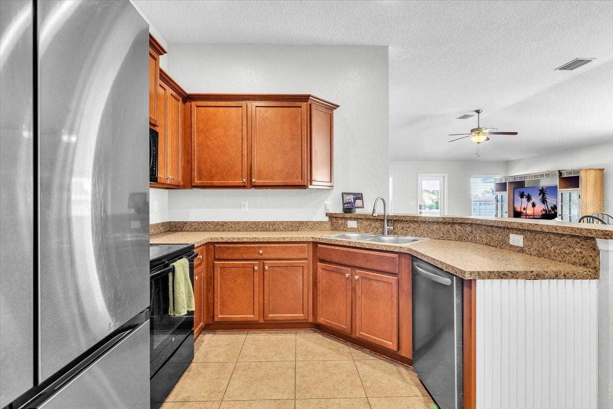 10912 KIRKWALL PORT DRIVE, Wimauma, FL 33598 10912 KIRKWALL PORT DRIVE, Wimauma, FL 33598
